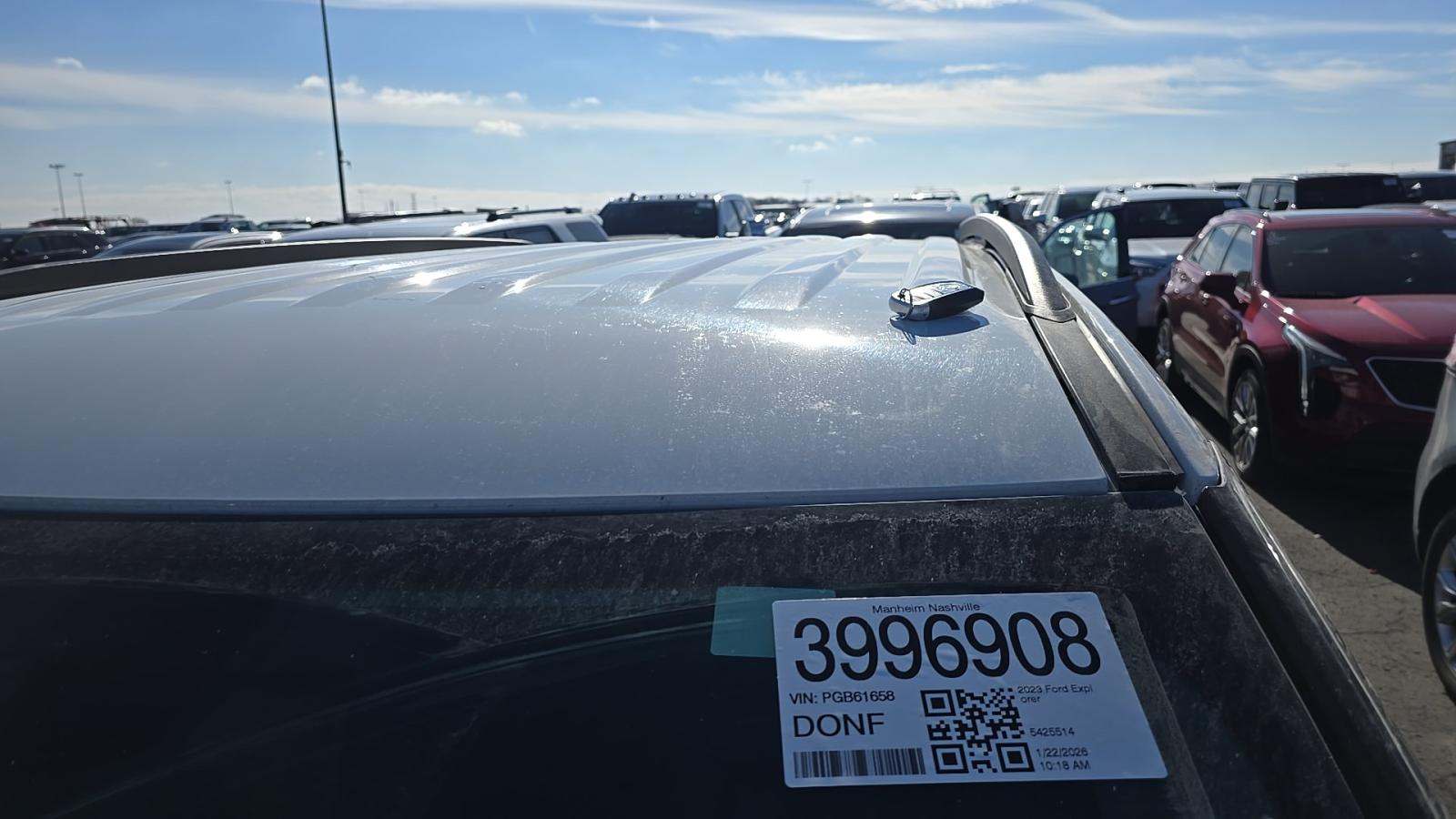 2023 Ford Explorer XLT RWD