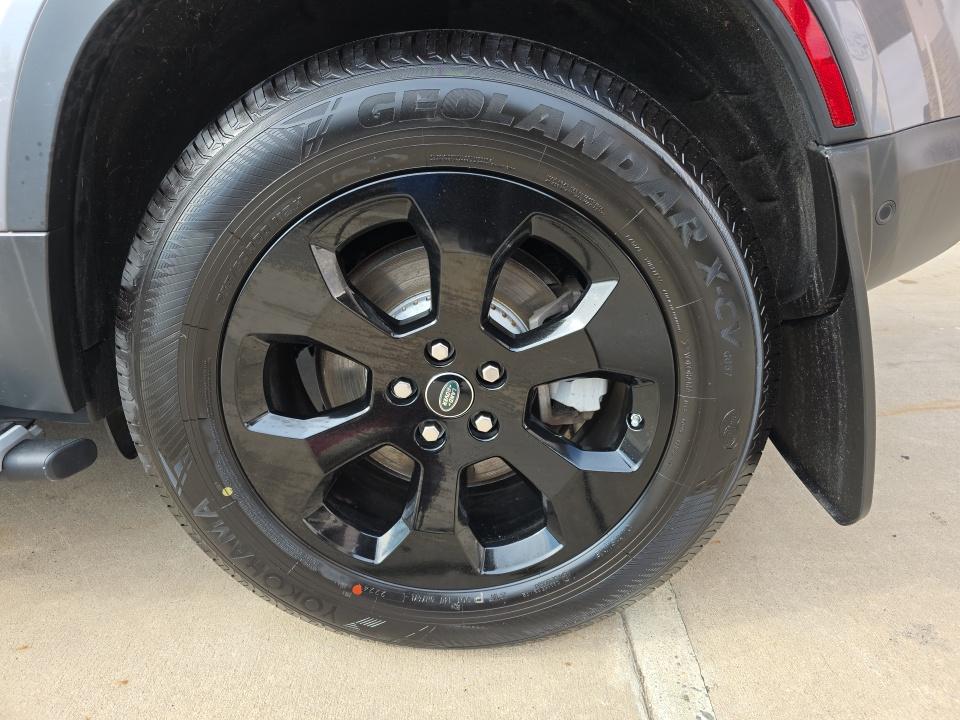 2020 Land Rover Defender 110 SE AWD