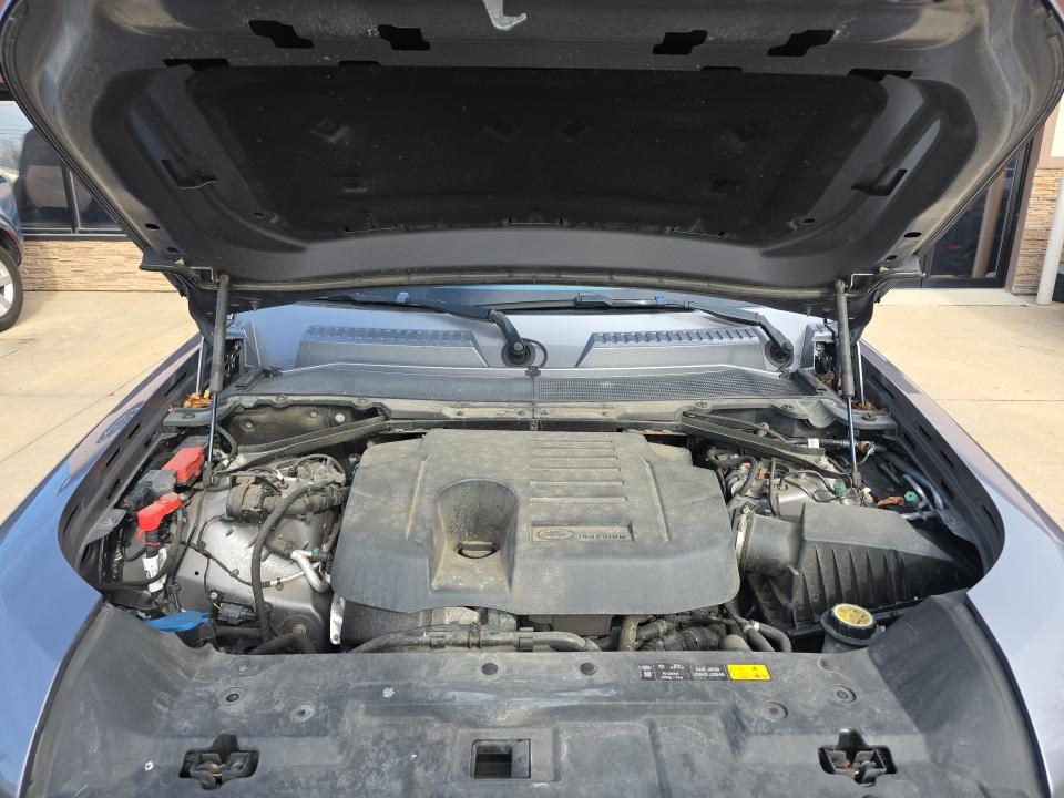 2020 Land Rover Defender 110 SE AWD