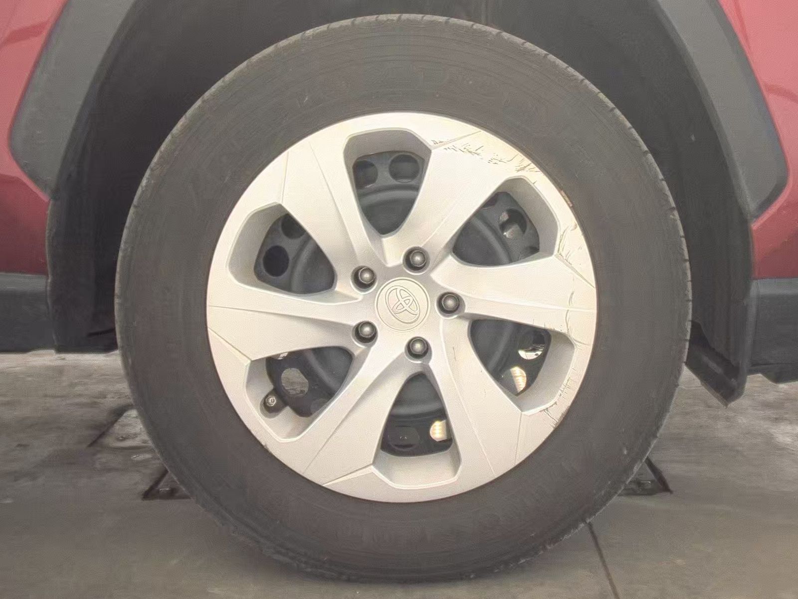 2024 Toyota RAV4 LE AWD