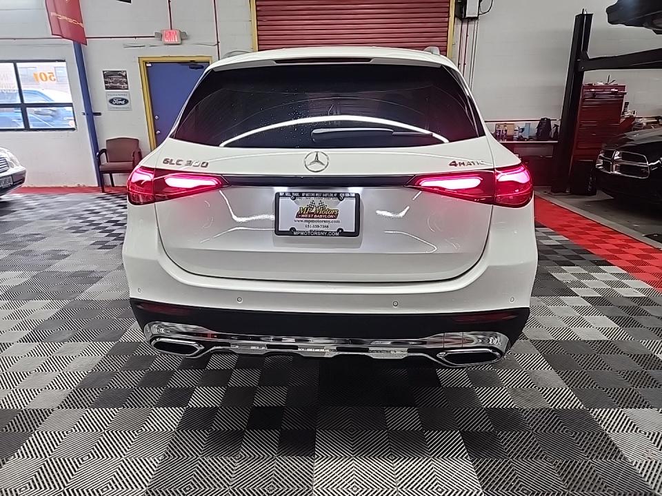 2024 Mercedes-Benz GLC GLC 300 AWD