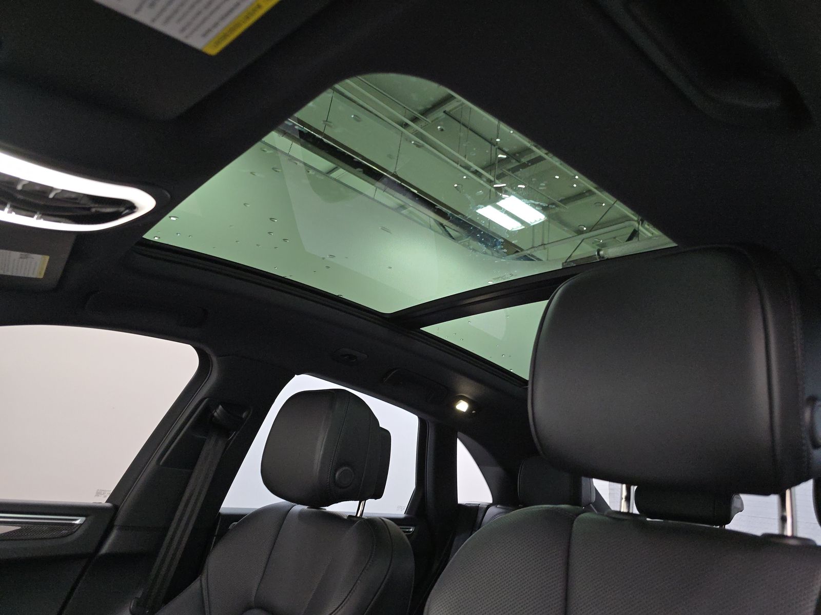 2022 Porsche Macan S AWD