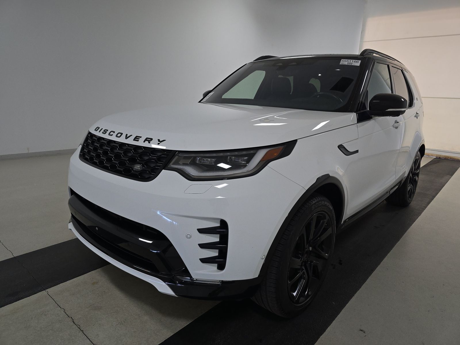 2021 Land Rover Discovery S R-Dynamic