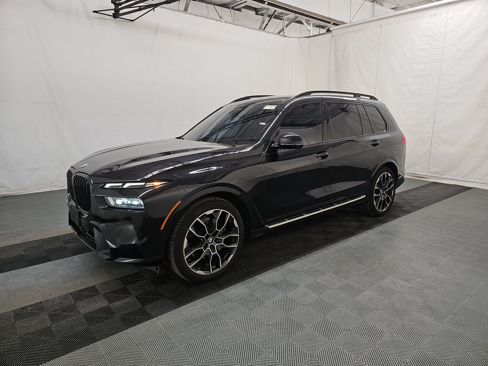 2023 BMW X7 Sports Activity Vehicle xDrive40i M SPORT LINE