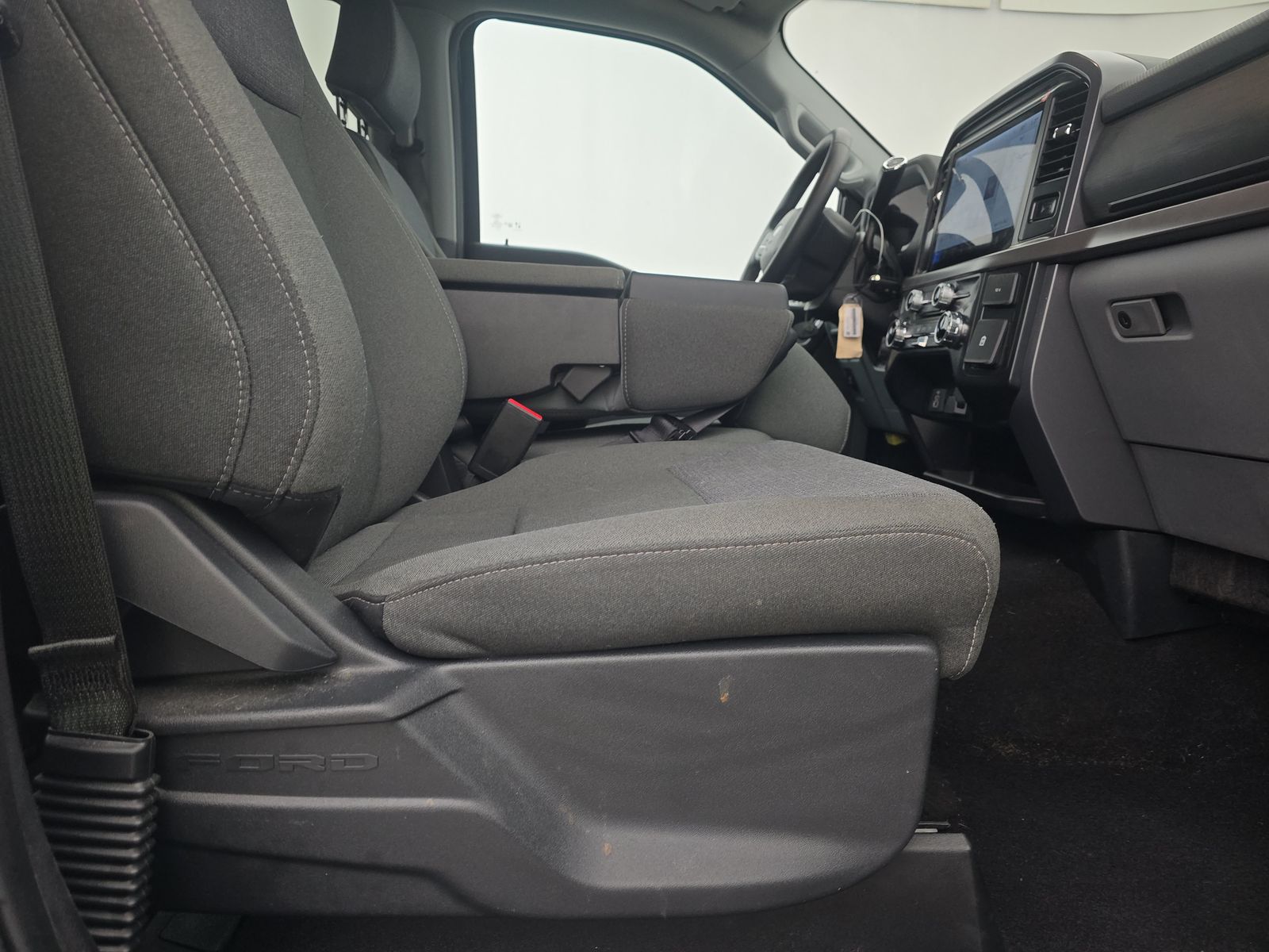 2025 Ford F-150 XLT AWD