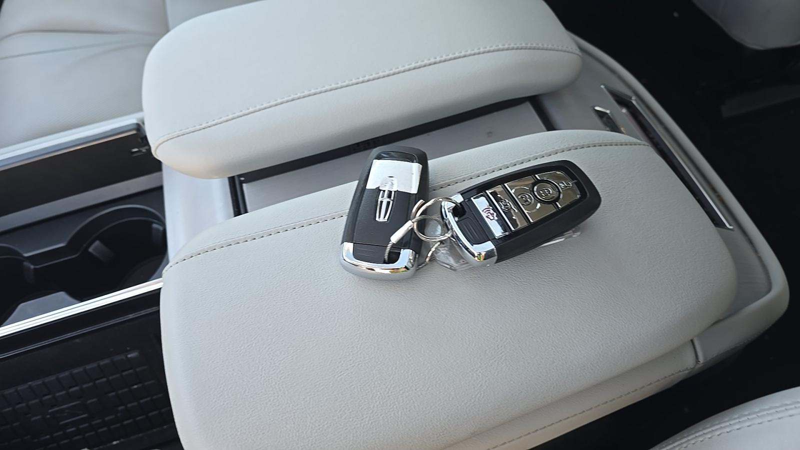 2025 Lincoln Navigator L Reserve AWD