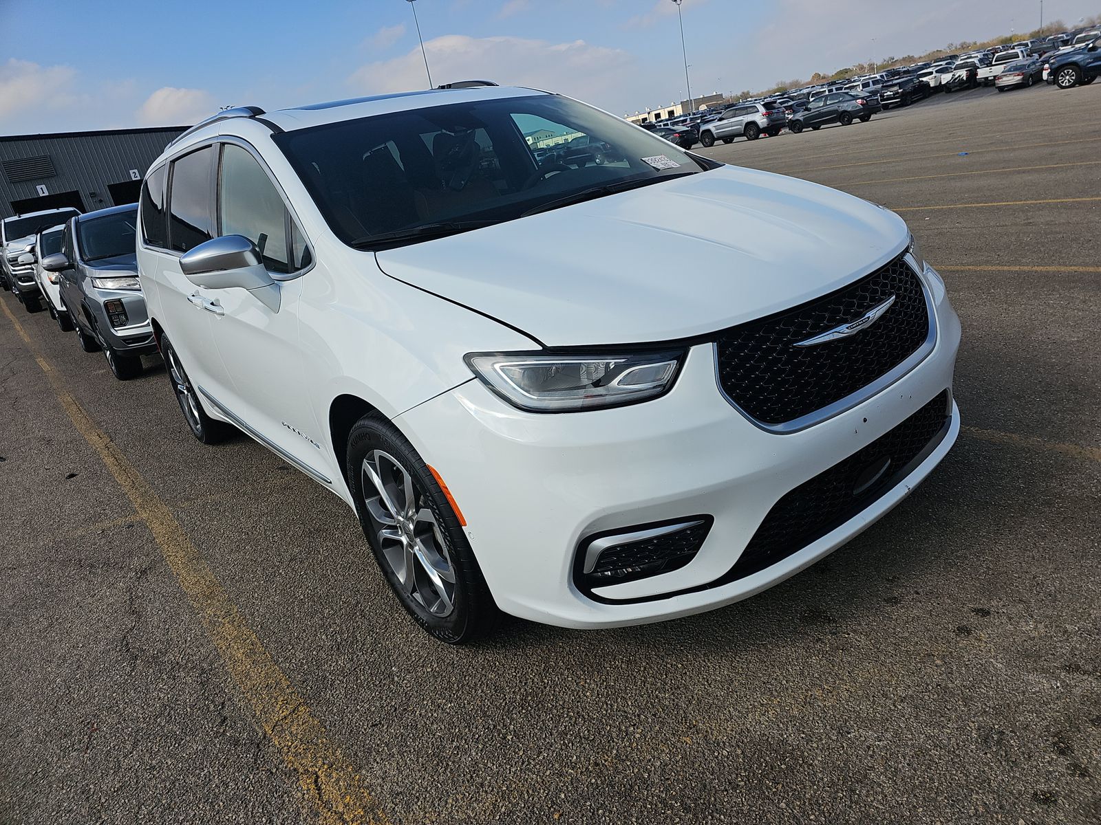 2022 Chrysler Pacifica Pinnacle AWD