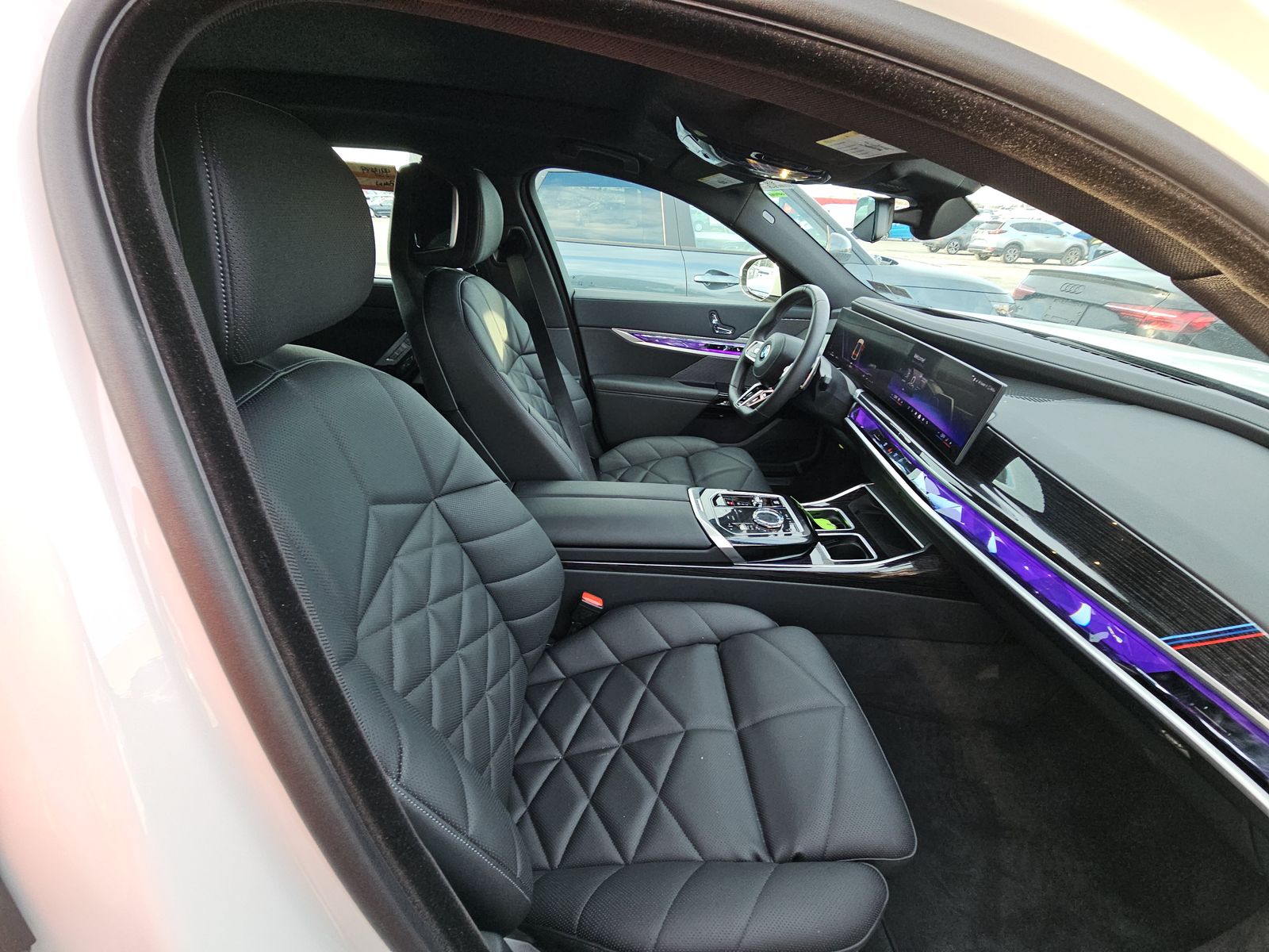 2025 BMW 7 Series 740i xDrive AWD