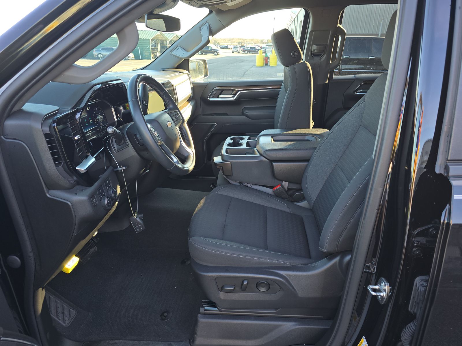 2023 Chevrolet Silverado 1500 LT AWD