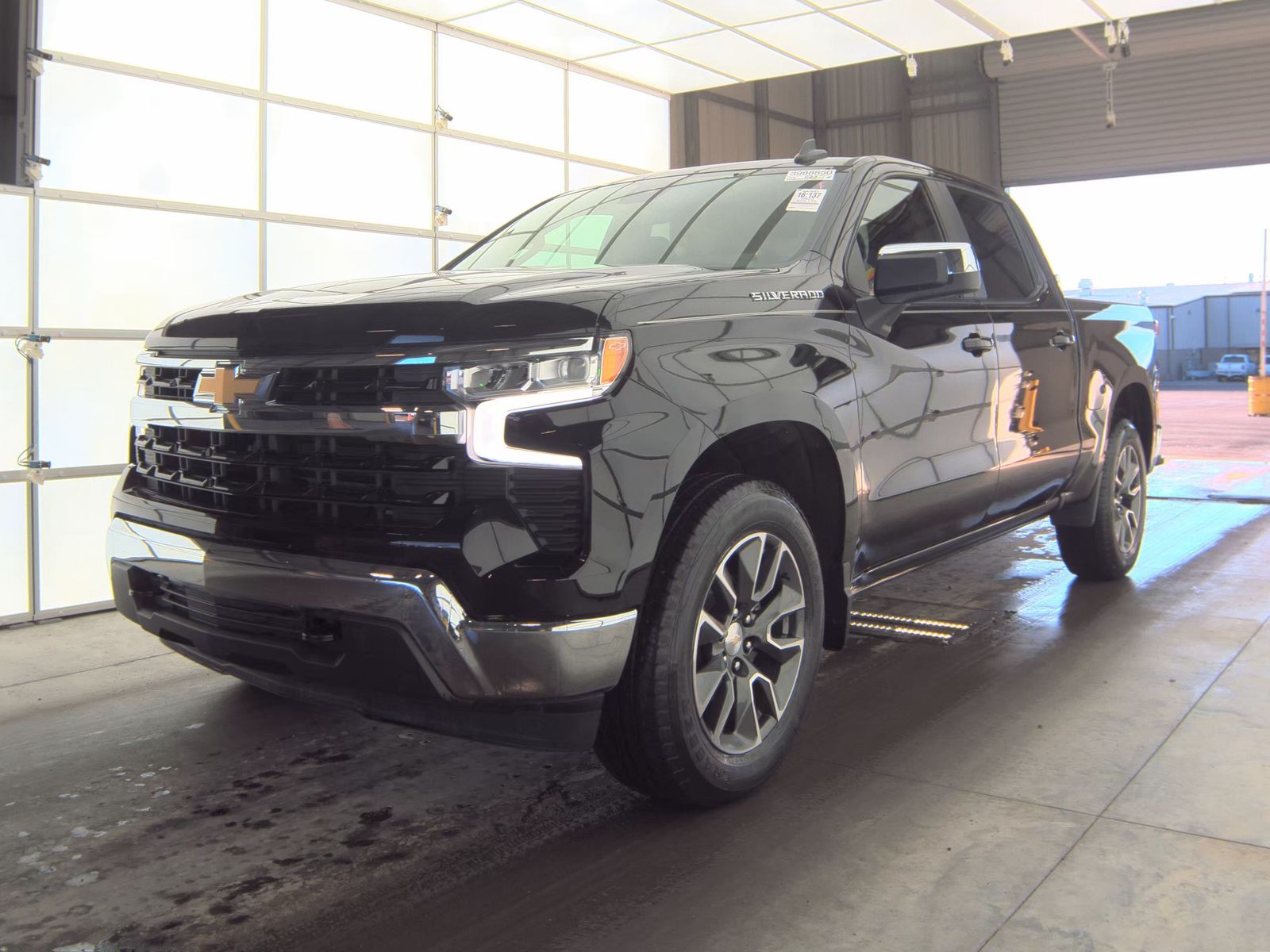 2023 Chevrolet Silverado 1500 LT AWD