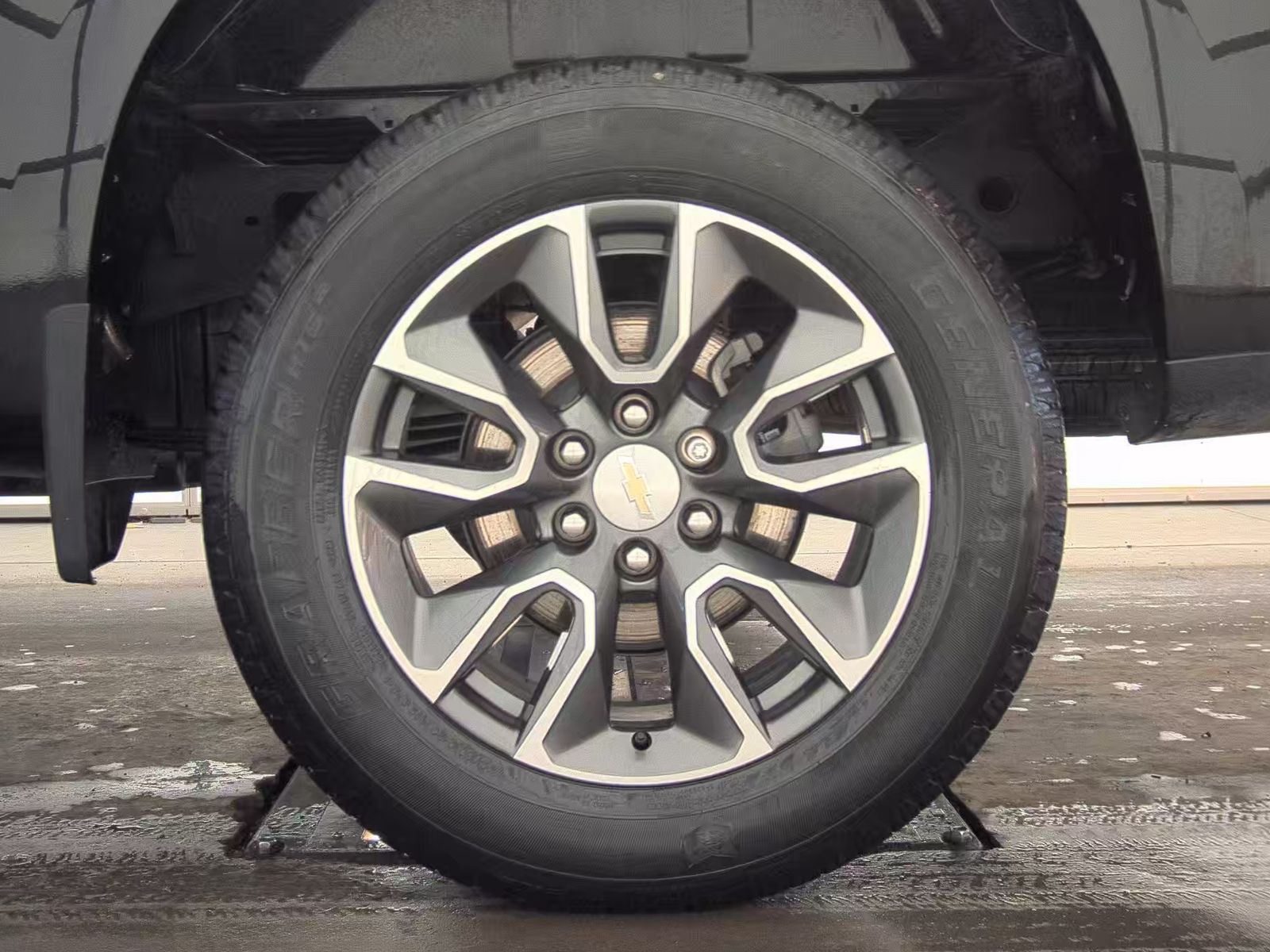 2023 Chevrolet Silverado 1500 LT AWD