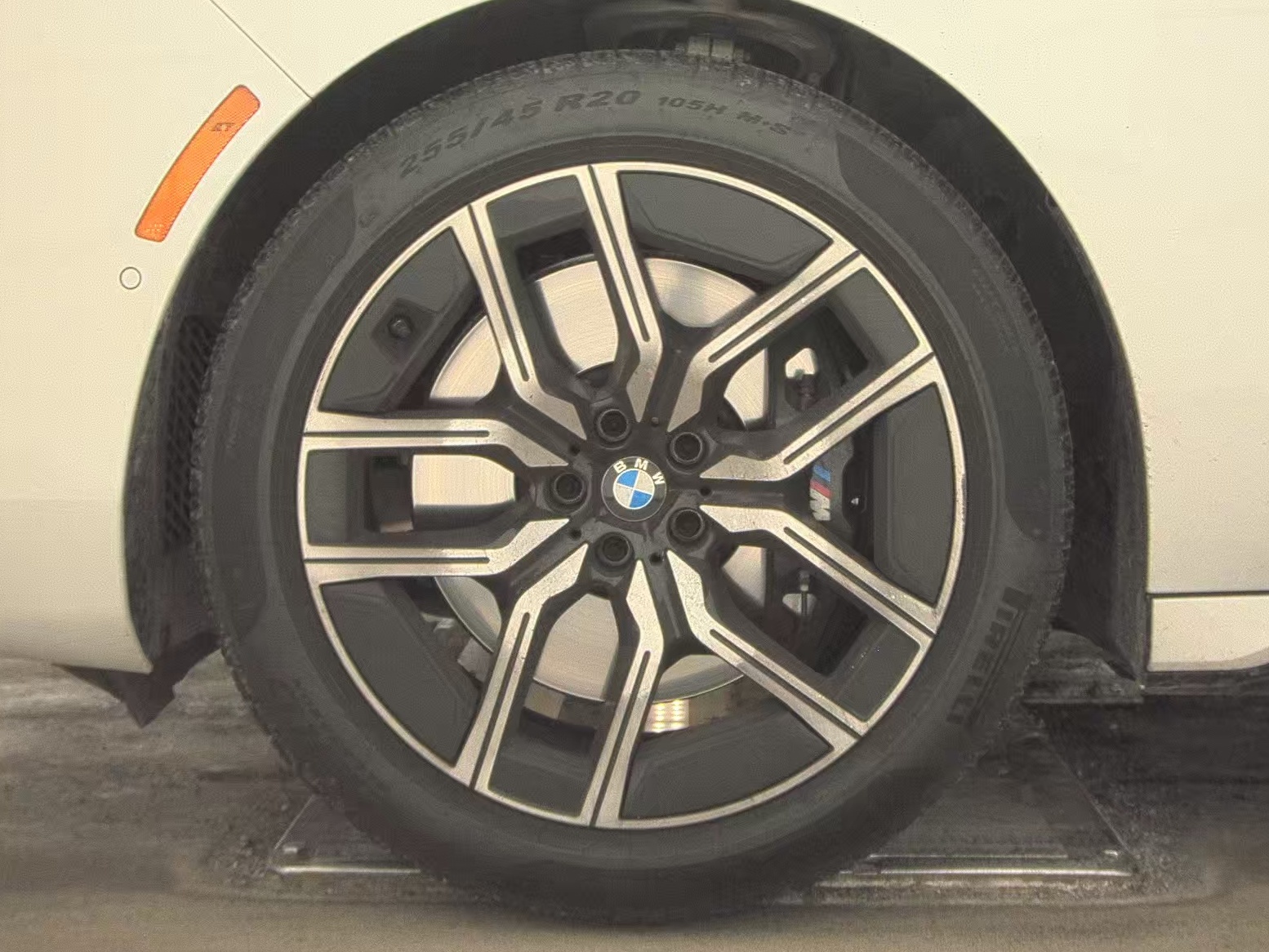 2025 BMW 7 Series 740i xDrive AWD