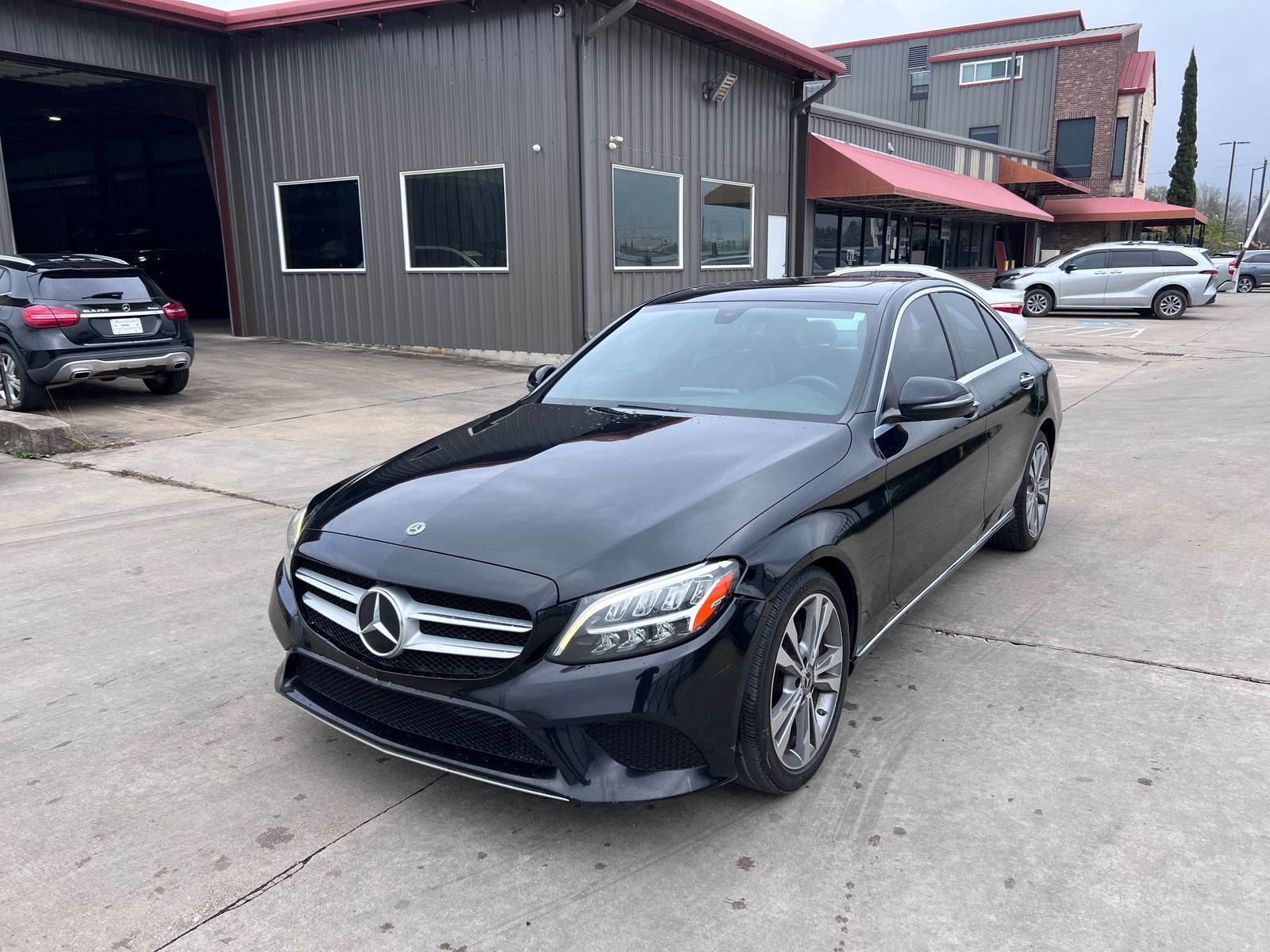 2019 Mercedes-Benz C 300 Sedan