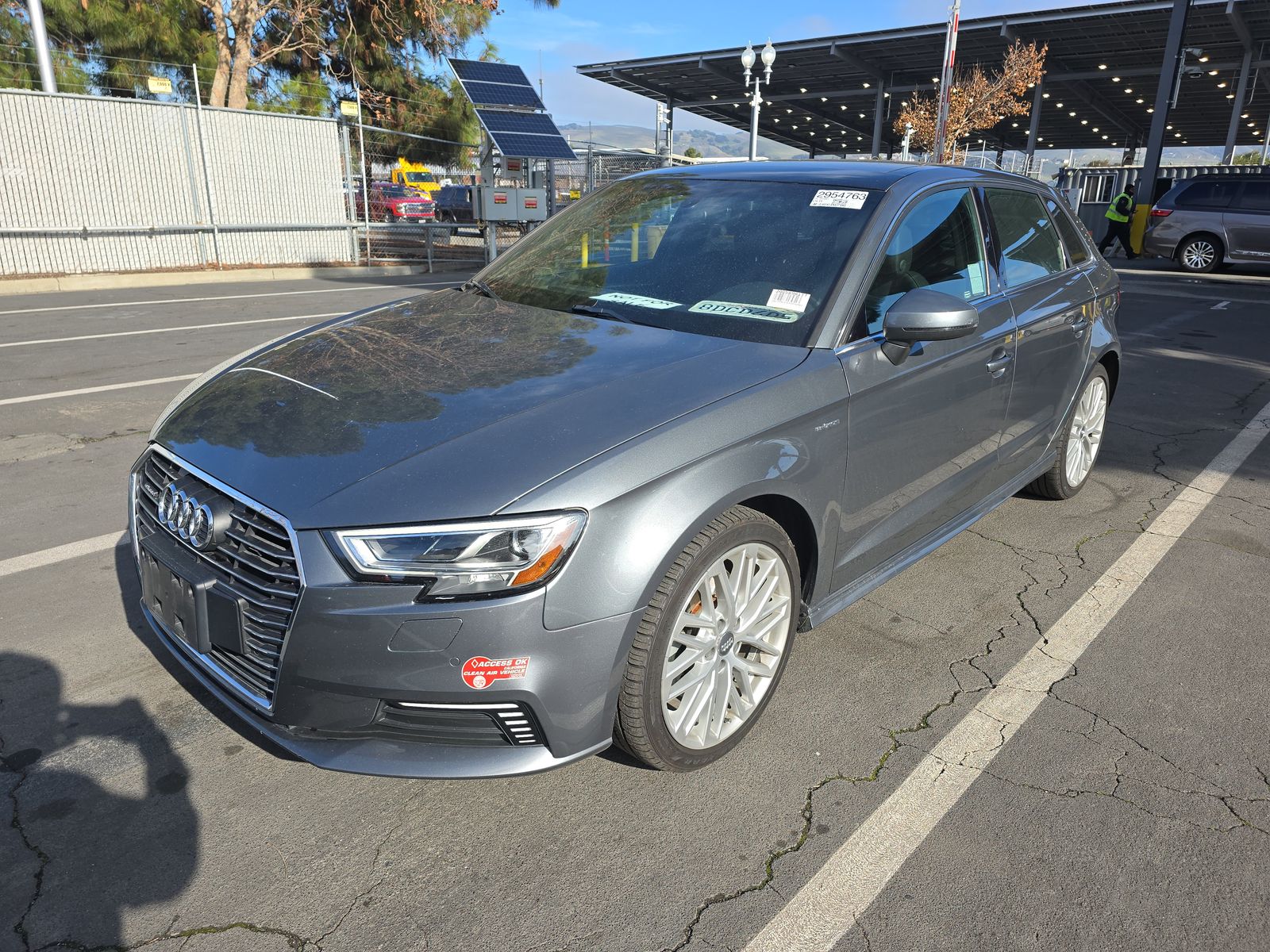 2018 Audi A3 Sportback e-tron Premium Plus Hatchback