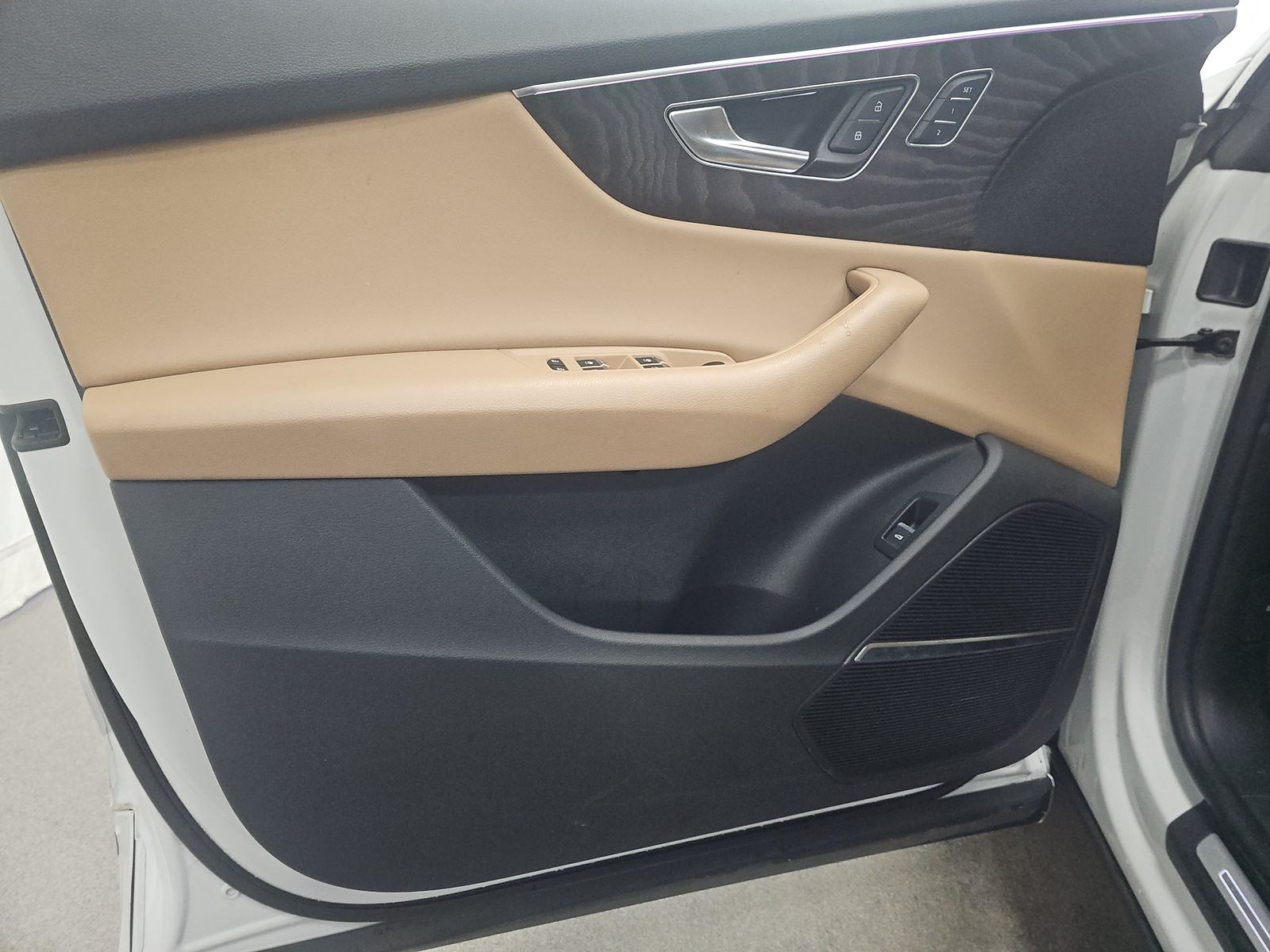 2021 Audi Q8 Premium Plus AWD