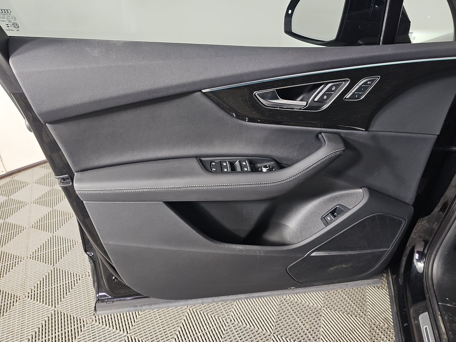 2025 Audi Q7 Premium Plus AWD