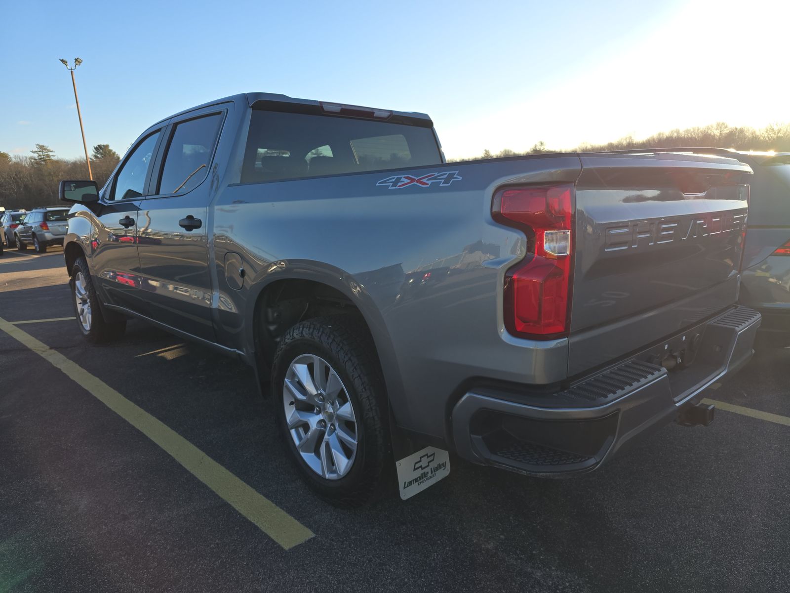2021 Chevrolet Silverado 1500 Custom AWD