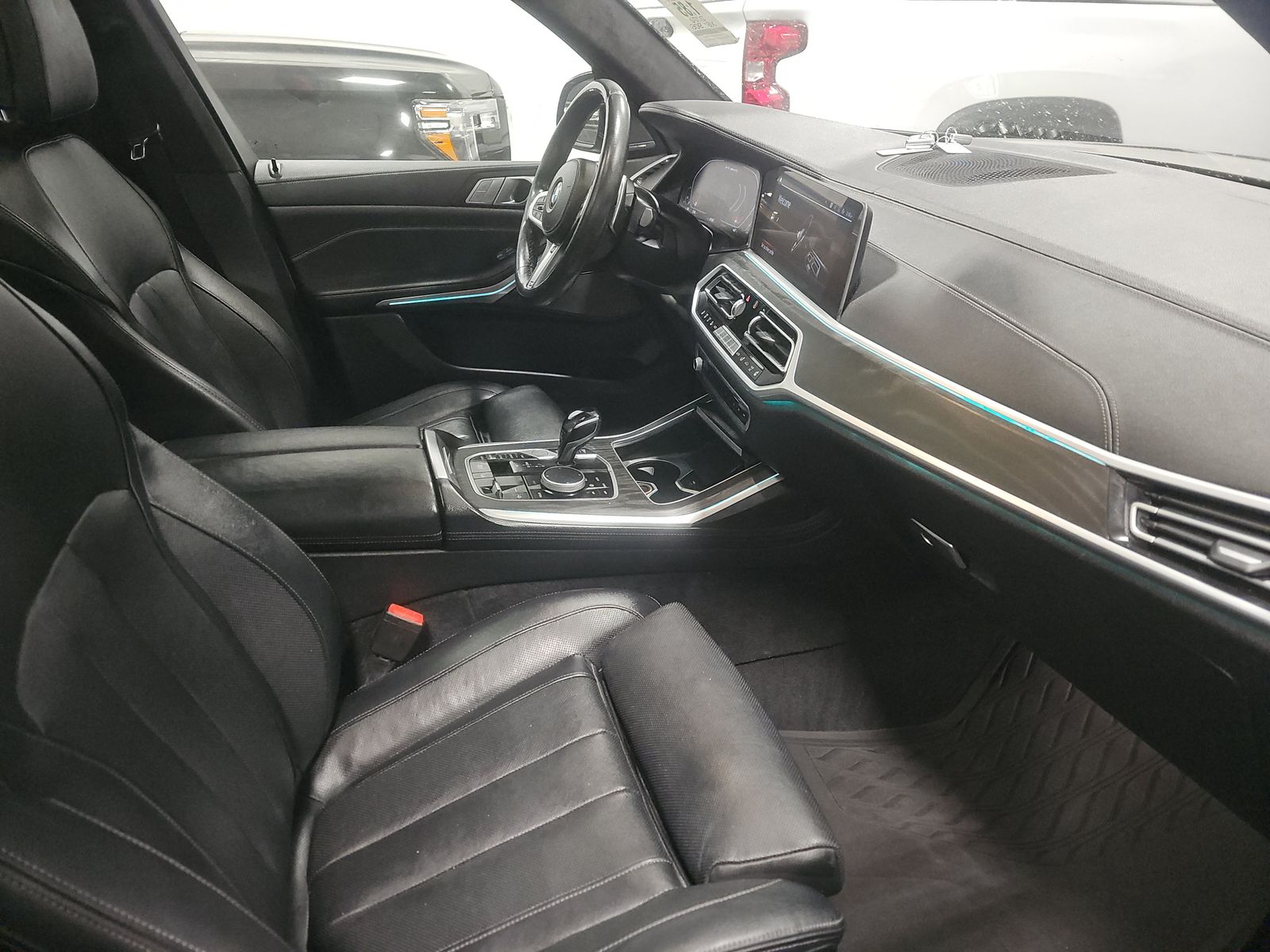 2022 BMW X7 M50i AWD