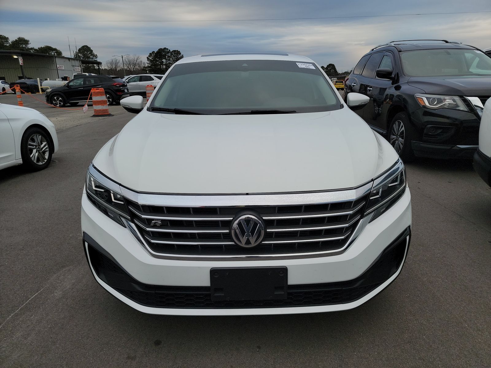 2020 Volkswagen Passat 2.0T R-Line FWD