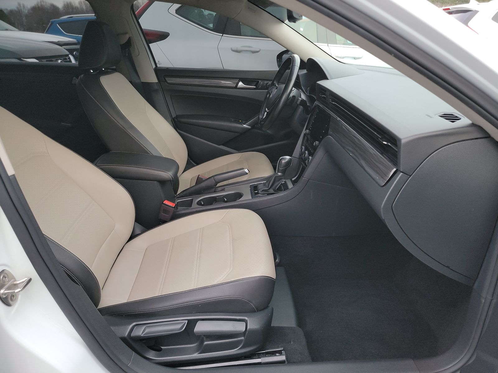 2020 Volkswagen Passat 2.0T R-Line FWD