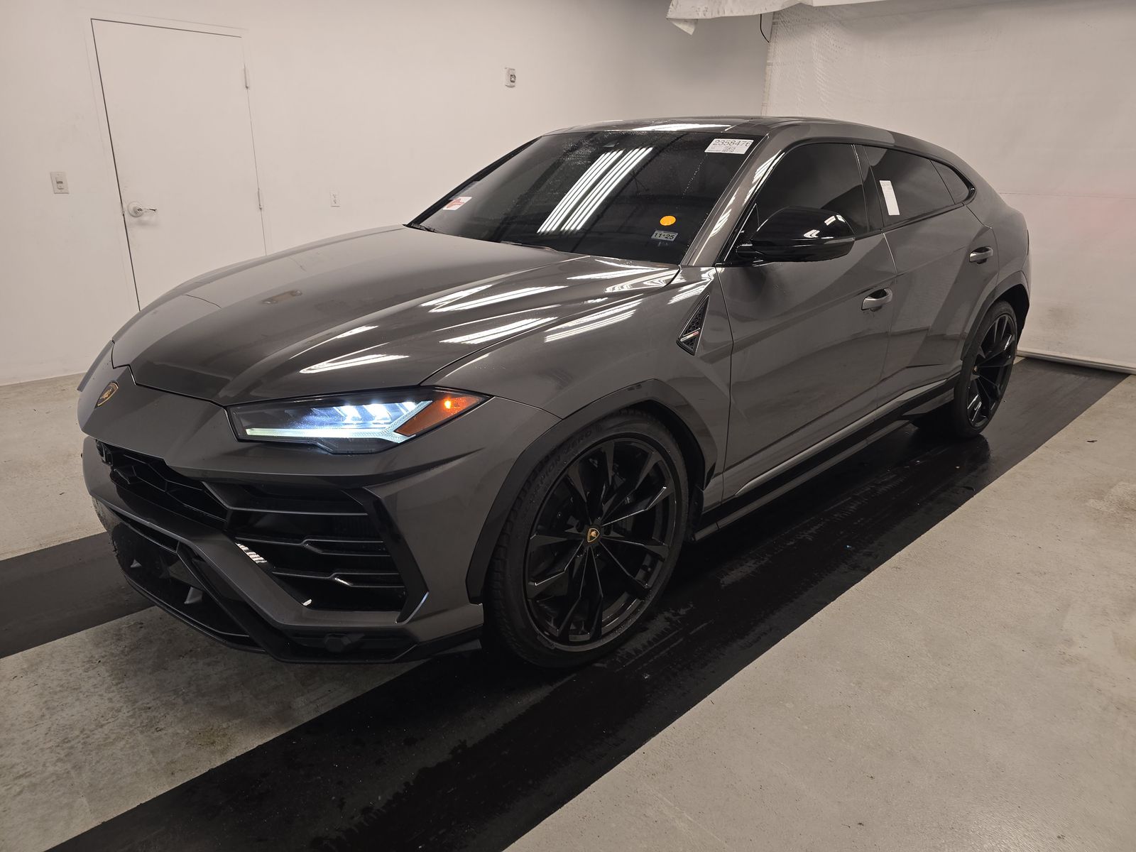 2021 Lamborghini Urus