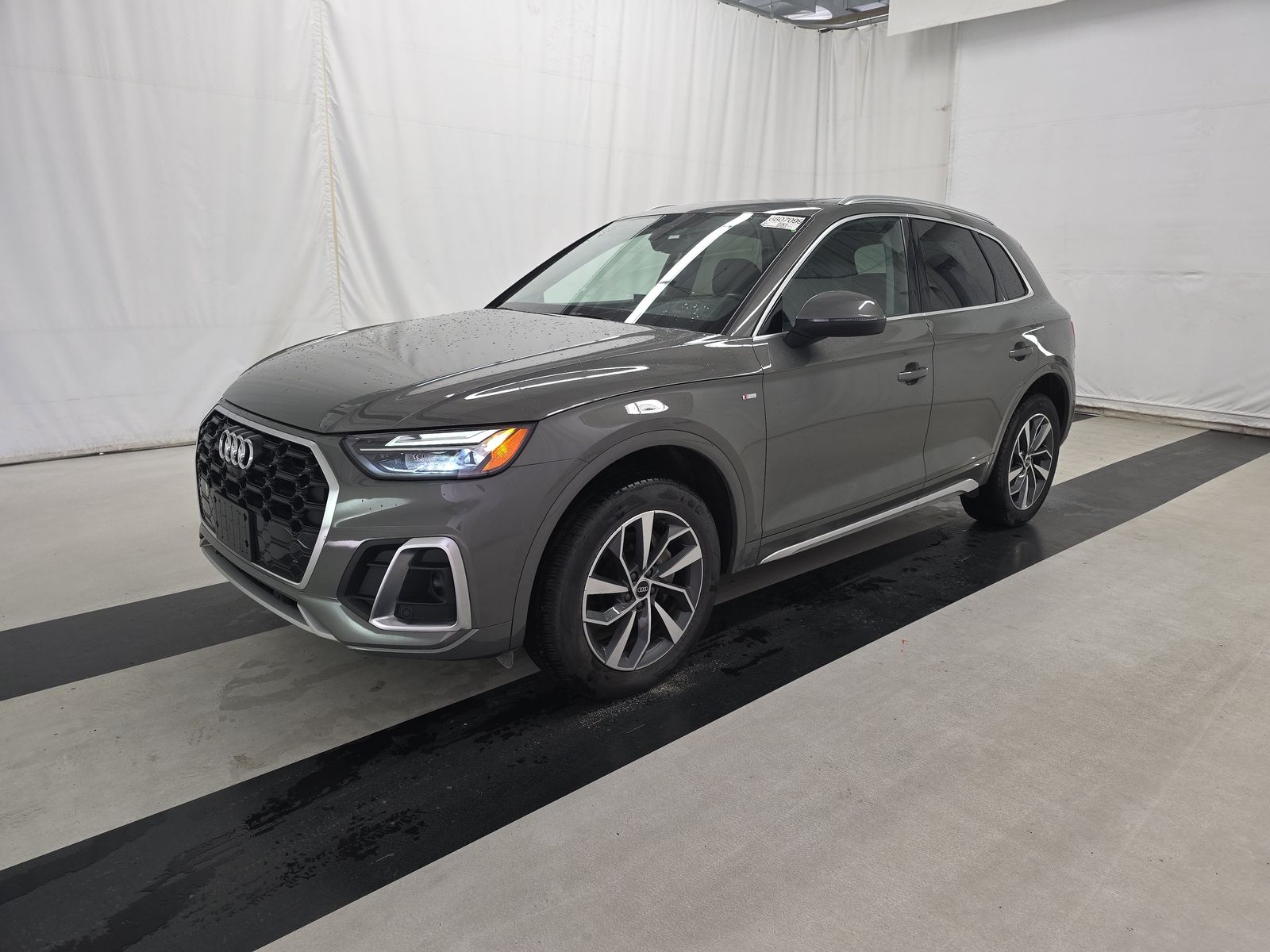 2023 Audi Q5 S line Premium Plus