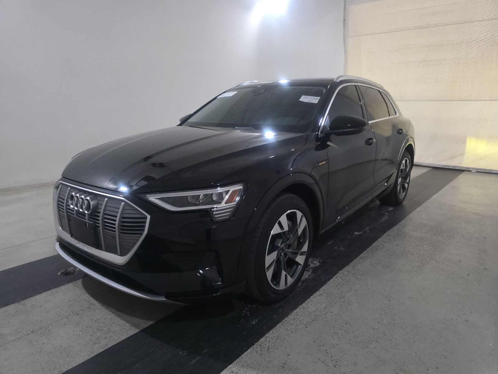 2021 Audi e-tron Premium