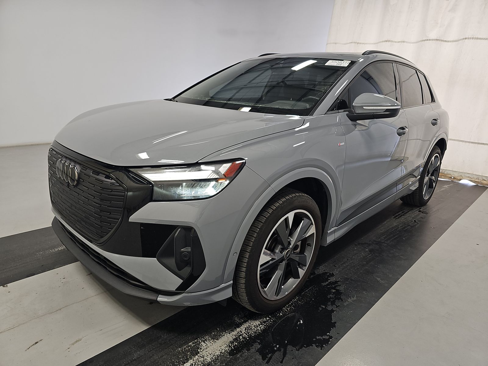 2024 Audi Q4 e-tron Premium Plus 50