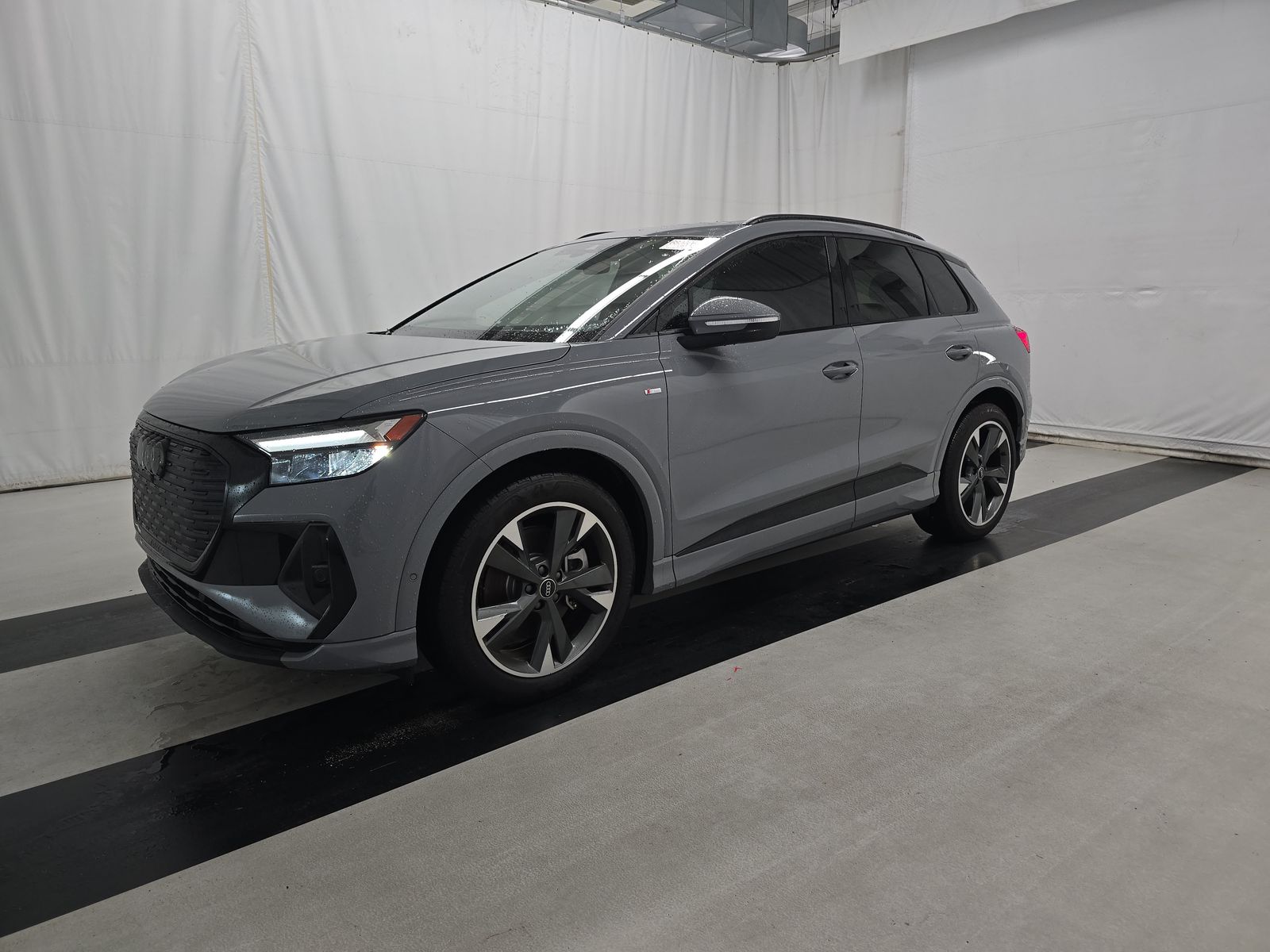 2024 Audi Q4 e-tron Premium Plus 55