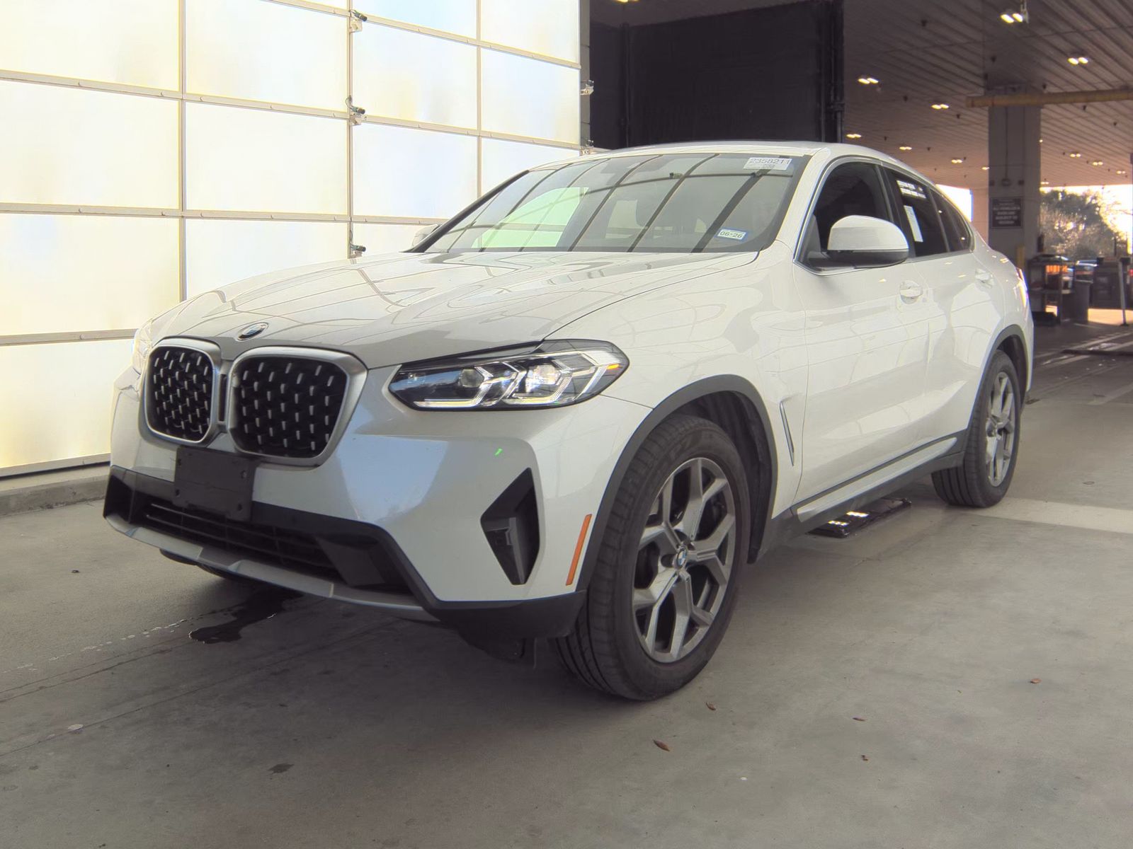 2025 BMW X4 Sports Activity Coupe xDrive30i