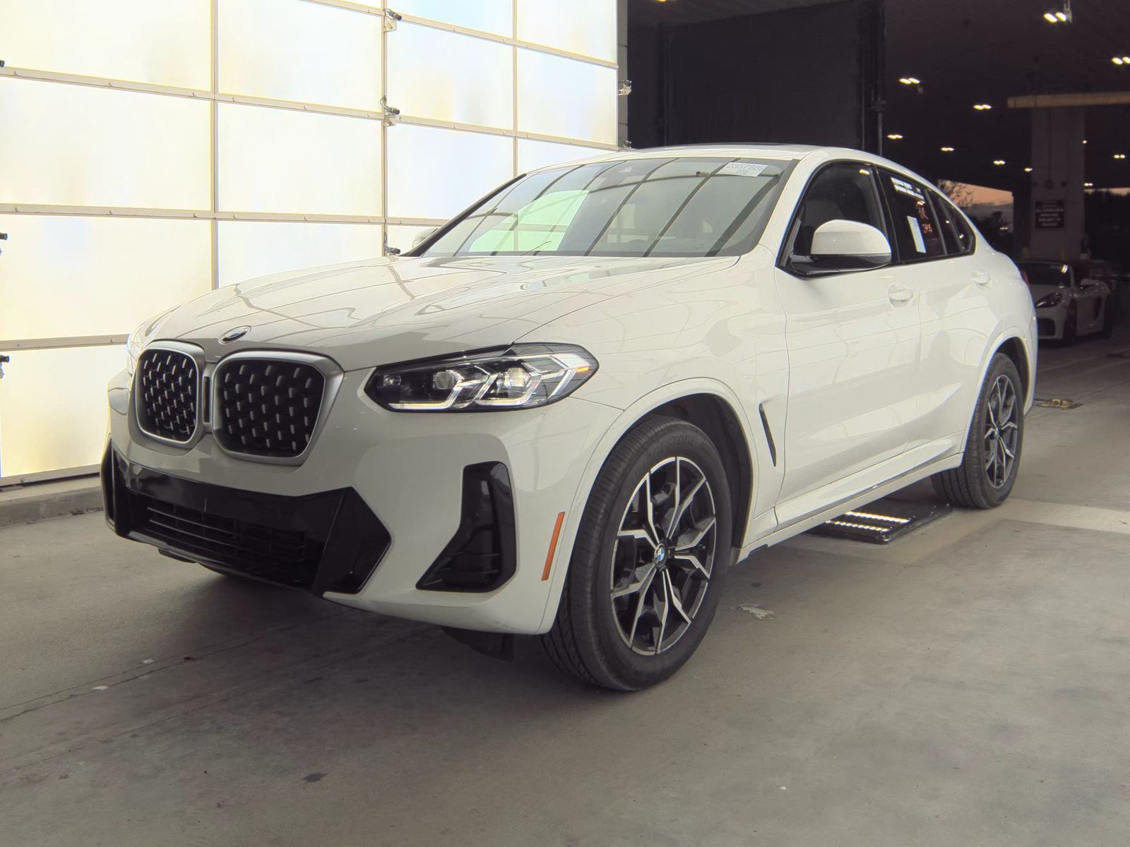 2025 BMW X4 Sports Activity Coupe xDrive30i M SPORT LINE