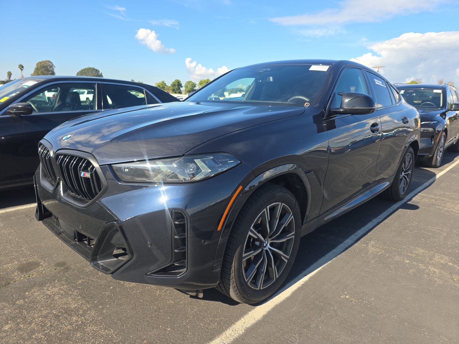 2026 BMW X6 Sports Activity Coupe M60i xDrive