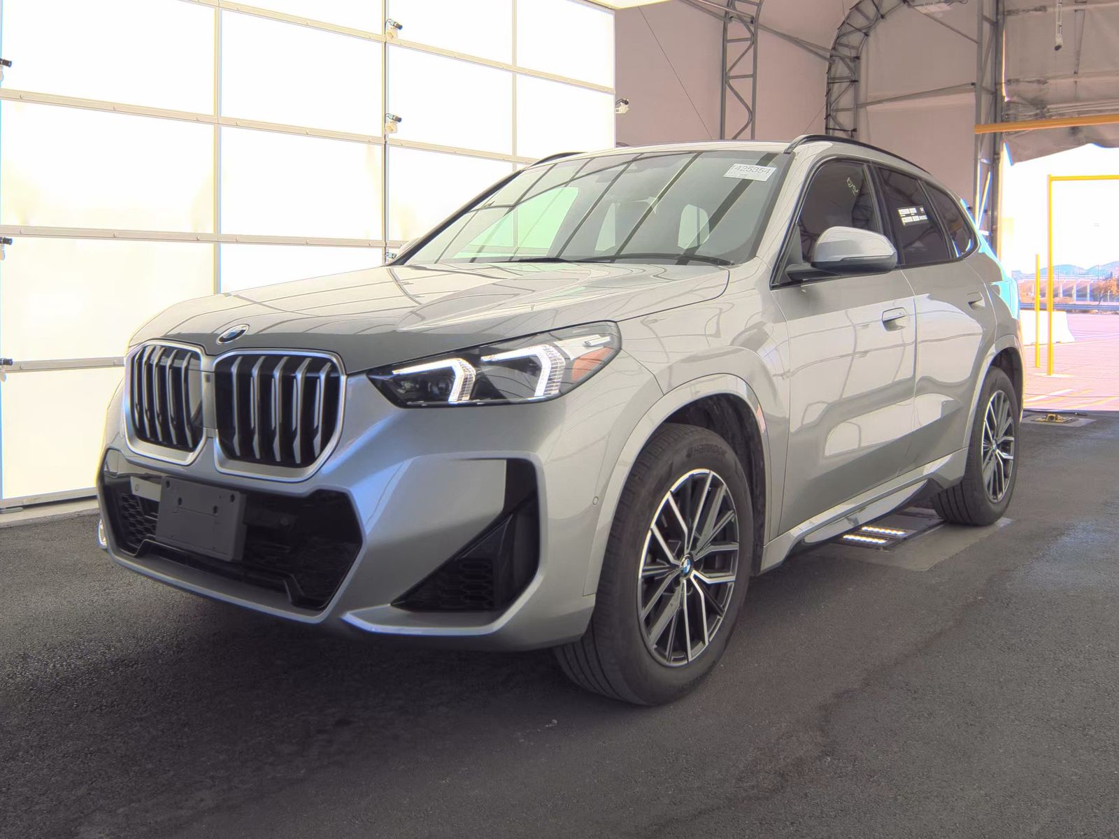 2025 BMW X1 xDrive28i M SPORT LINE