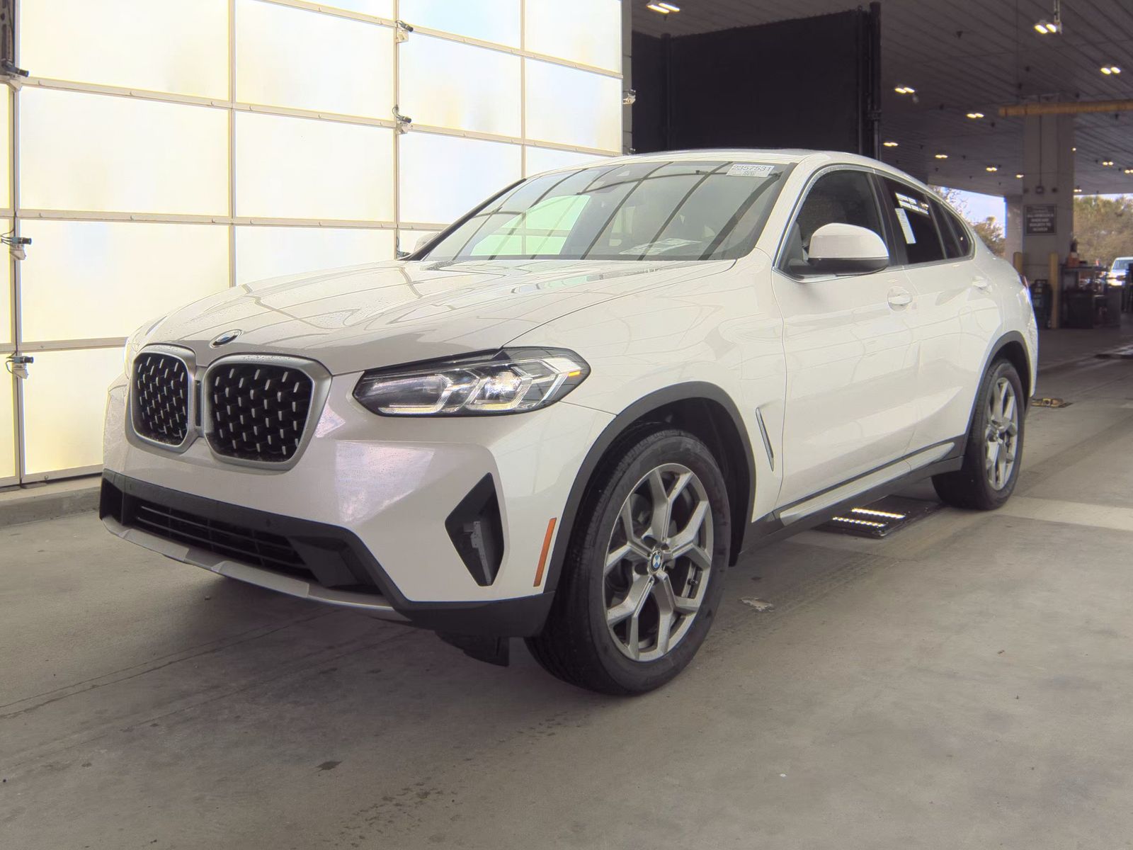 2025 BMW X4 Sports Activity Coupe xDrive30i