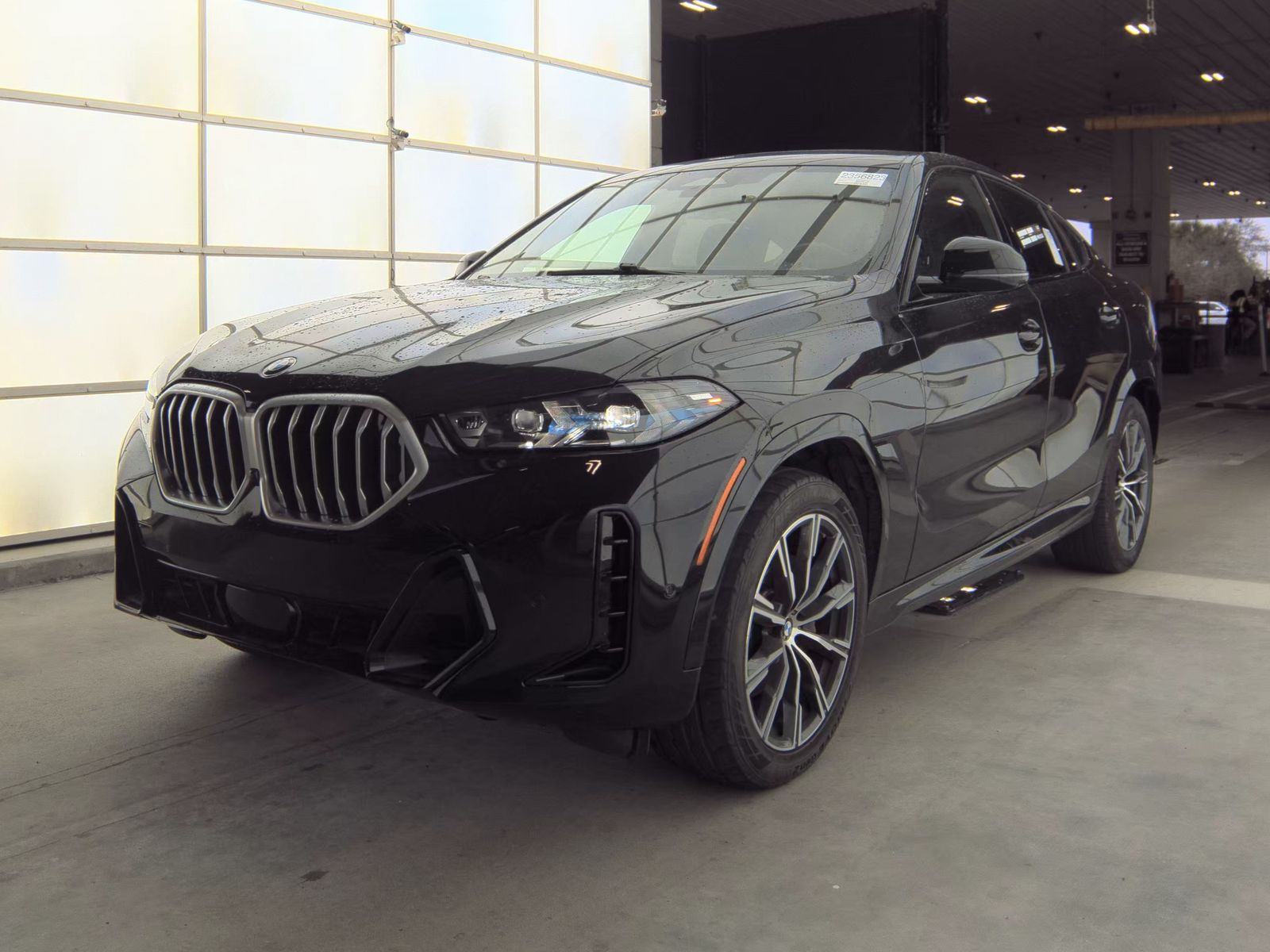 2024 BMW X6 Sports Activity Coupe xDrive40i