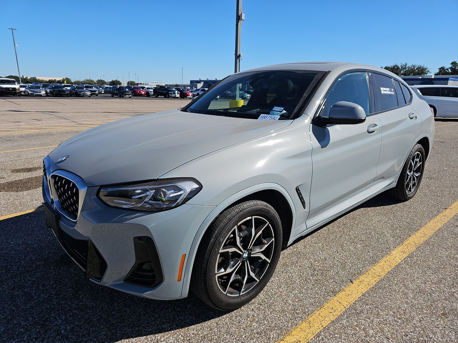 2025 BMW X4 Sports Activity Coupe xDrive30i M SPORT LINE