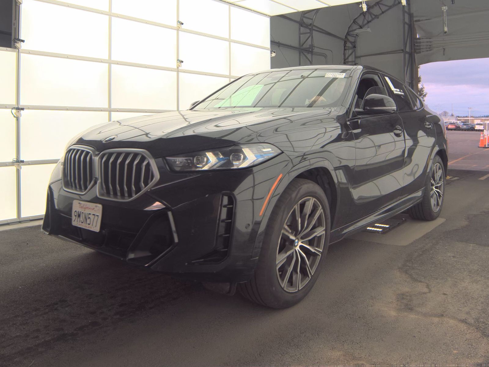 2025 BMW X6 Sports Activity Coupe xDrive40i