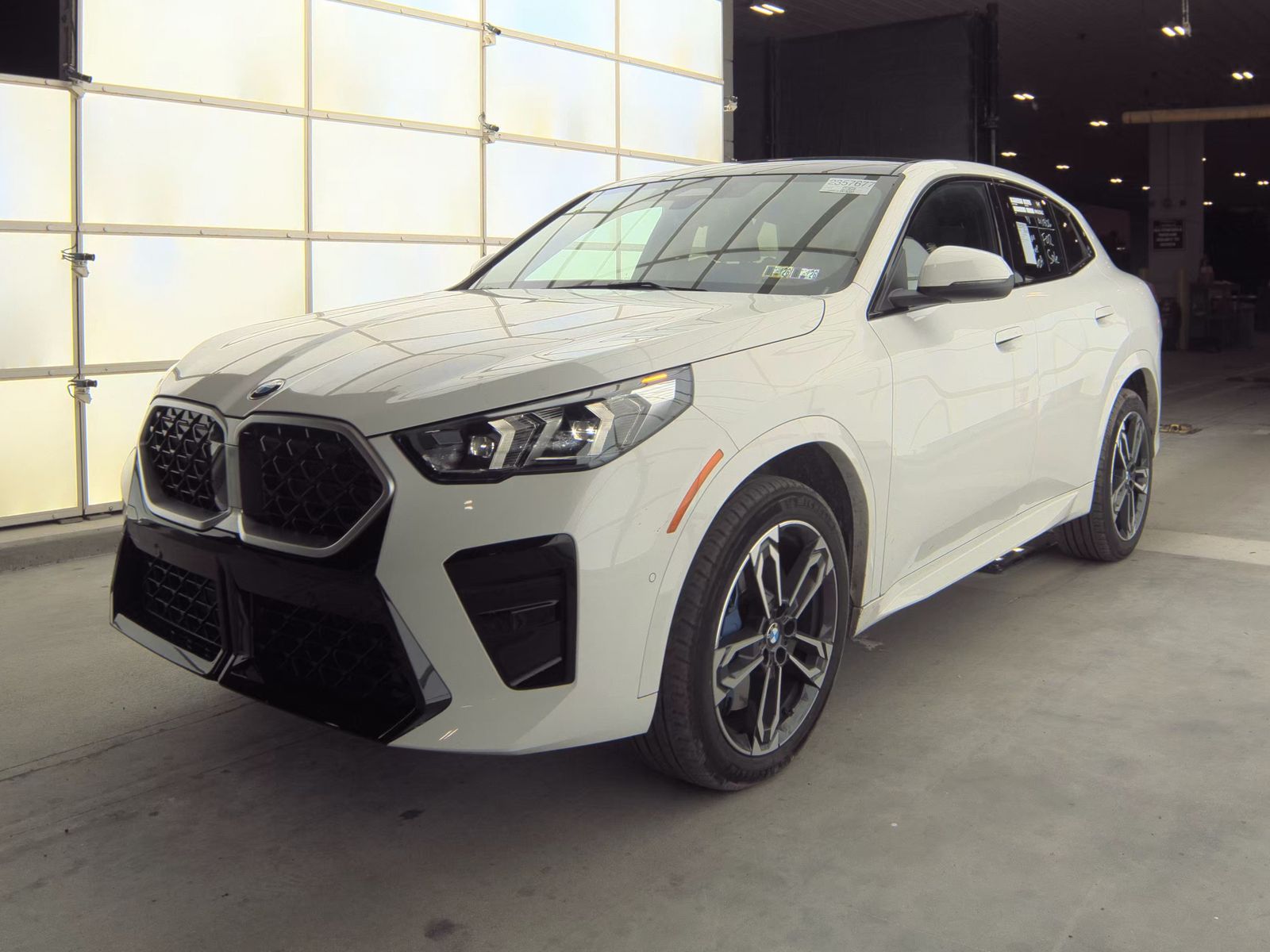 2025 BMW X2 xDrive28i M SPORT LINE