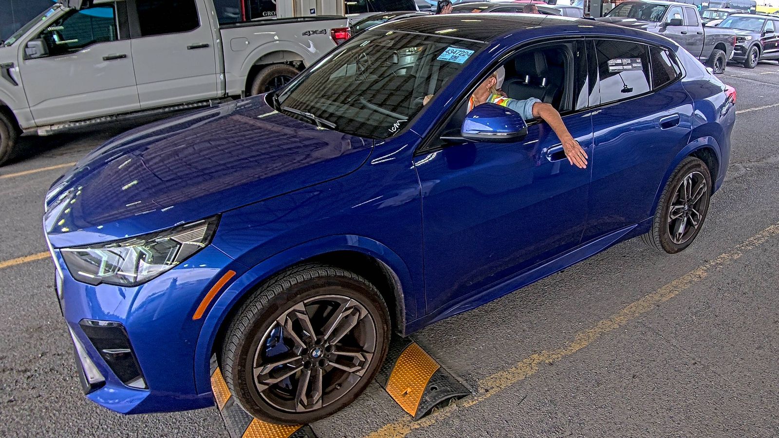 2025 BMW X2 xDrive28i M SPORT LINE
