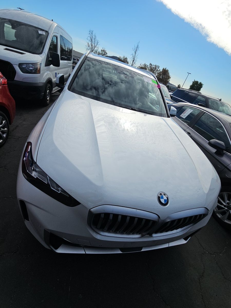 2025 BMW X5 xDrive40i