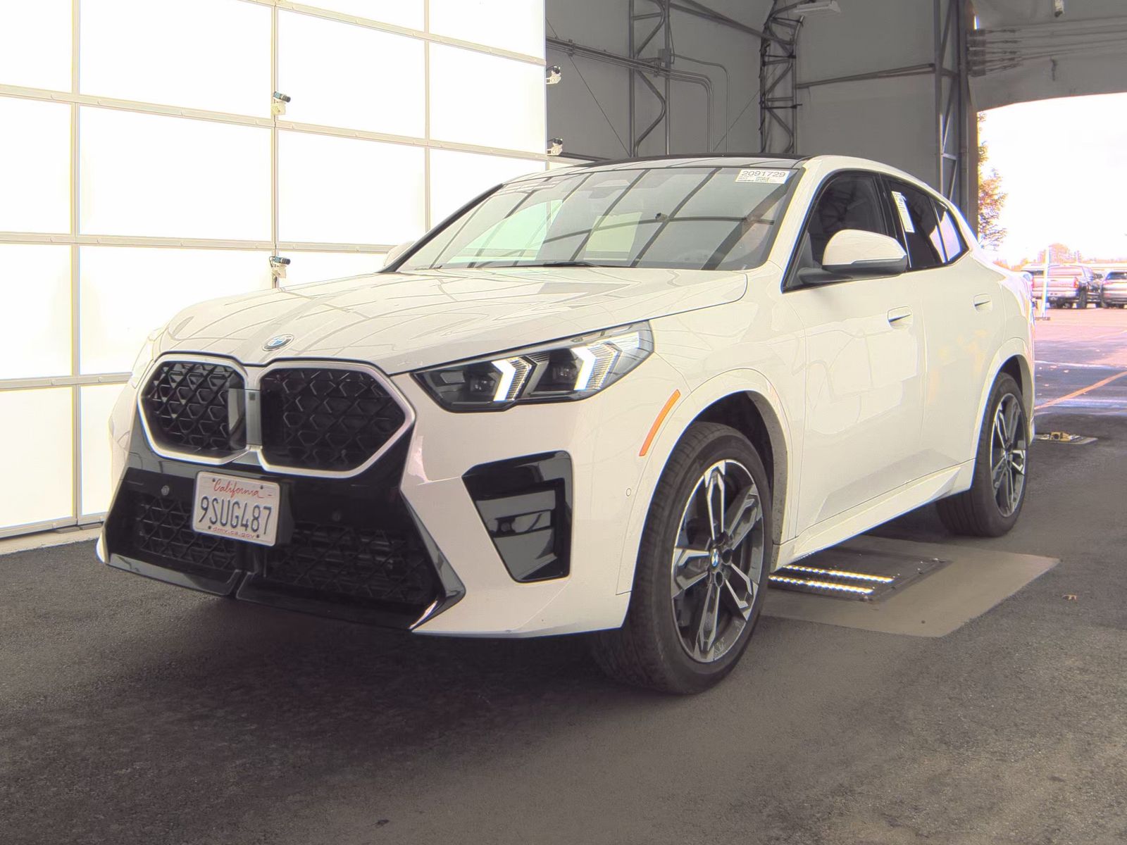 2025 BMW X2 xDrive28i M SPORT LINE