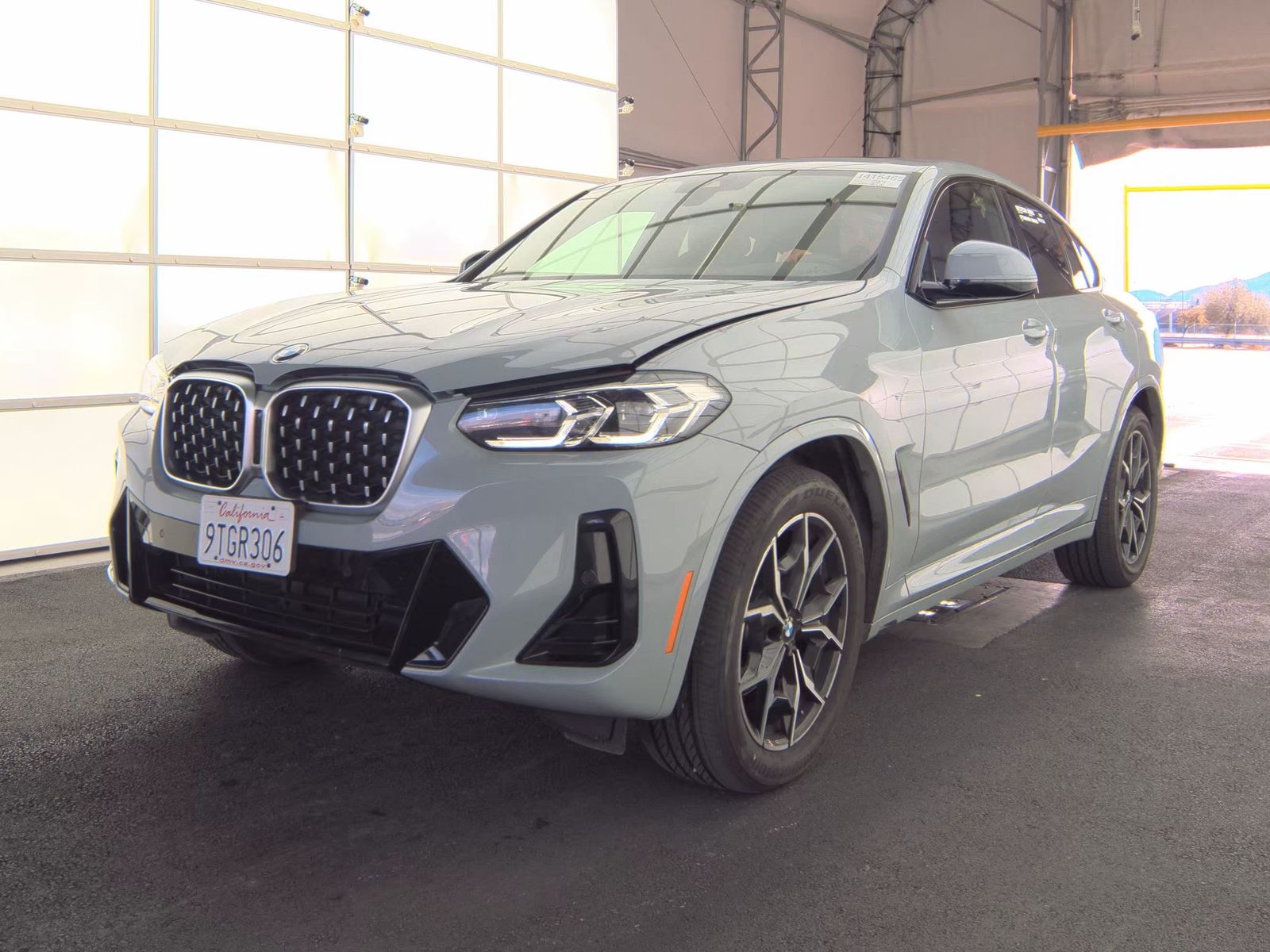 2025 BMW X4 Sports Activity Coupe xDrive30i M SPORT LINE