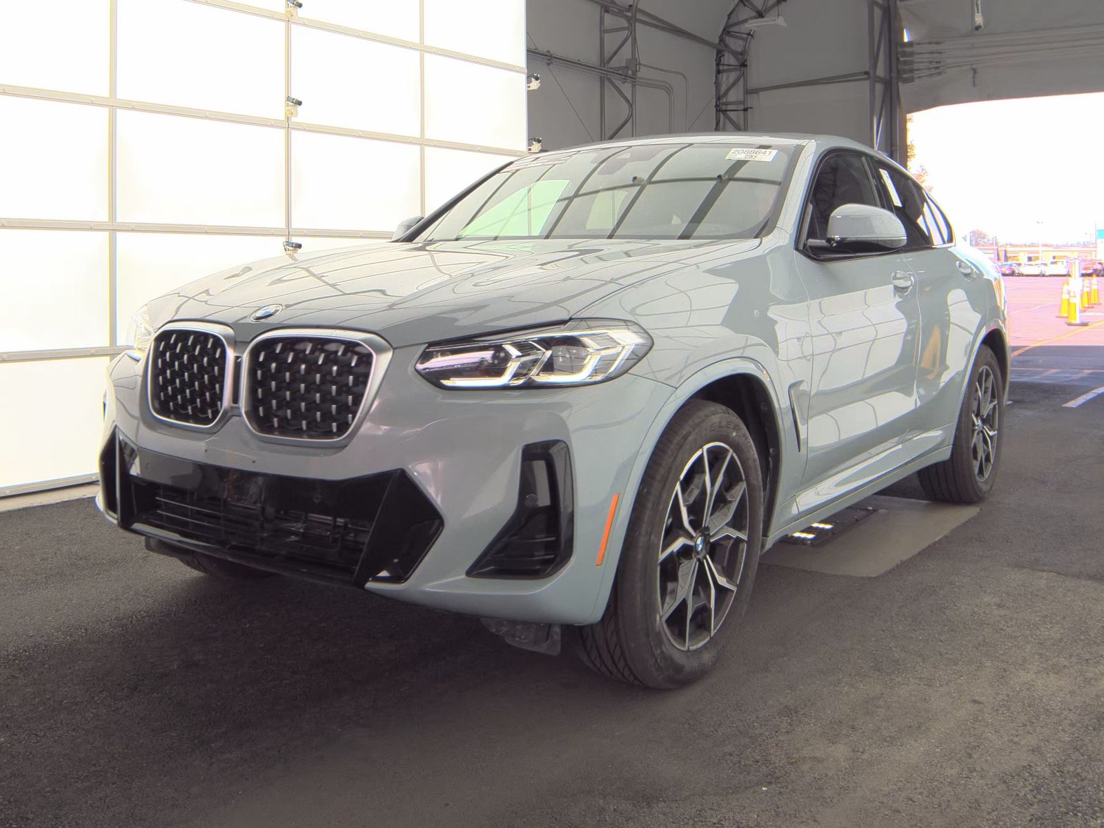 2025 BMW X4 Sports Activity Coupe xDrive30i M SPORT LINE