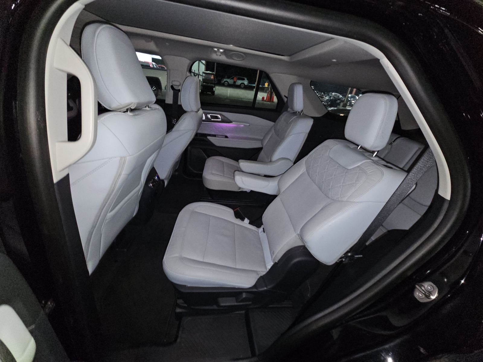 2025 Ford Explorer Platinum AWD