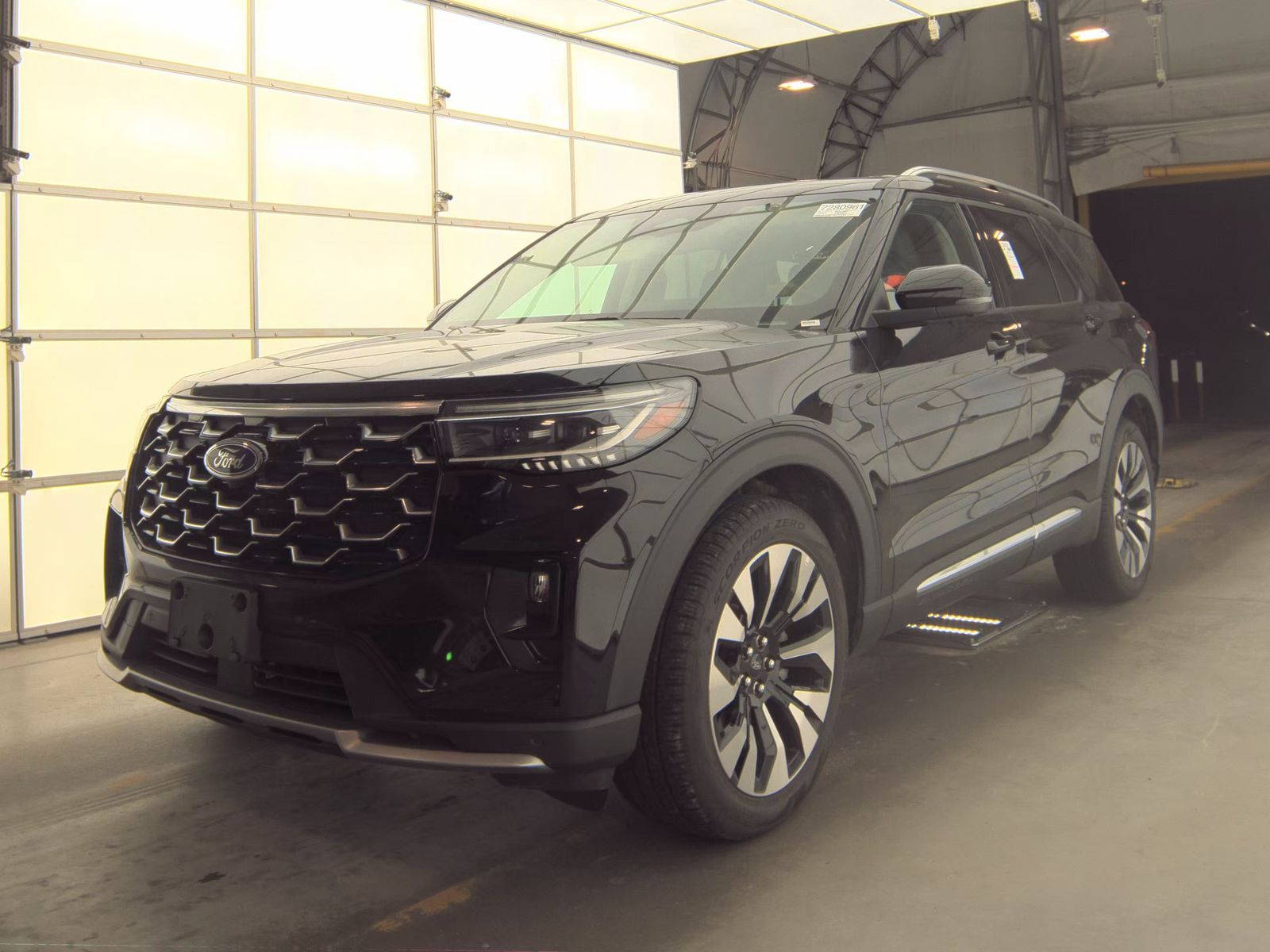 2025 Ford Explorer Platinum AWD