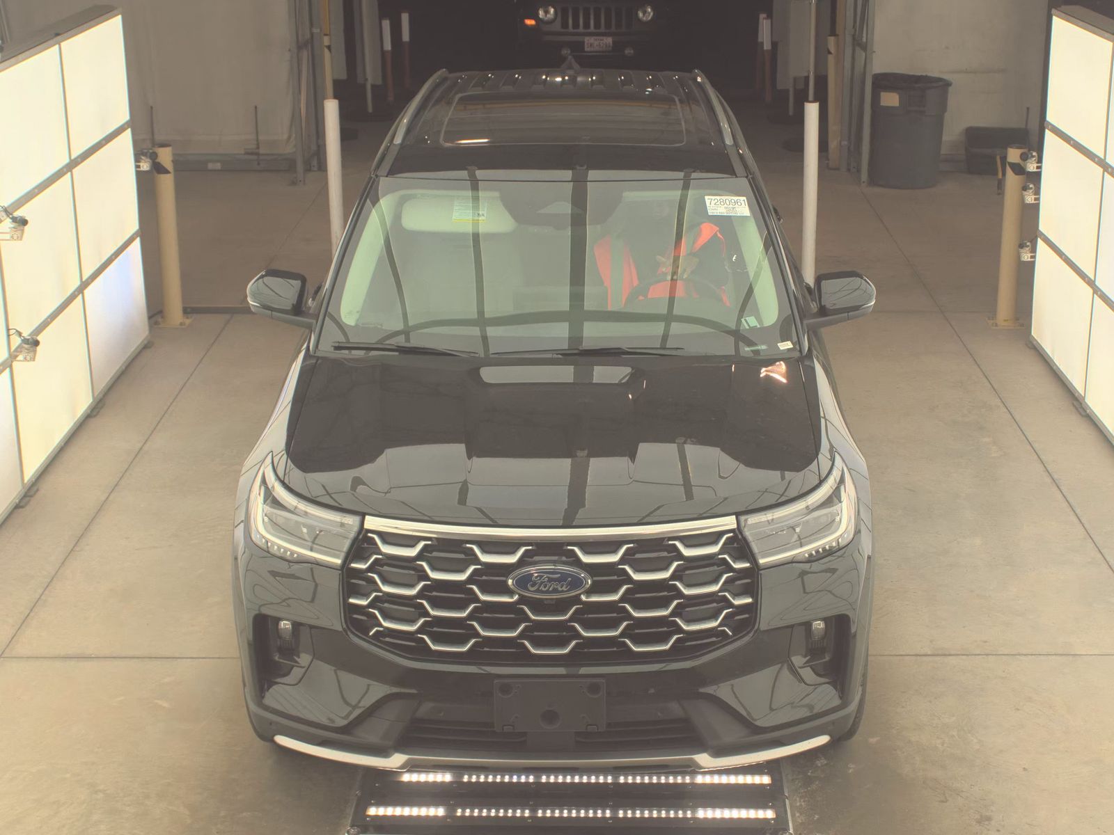 2025 Ford Explorer Platinum AWD