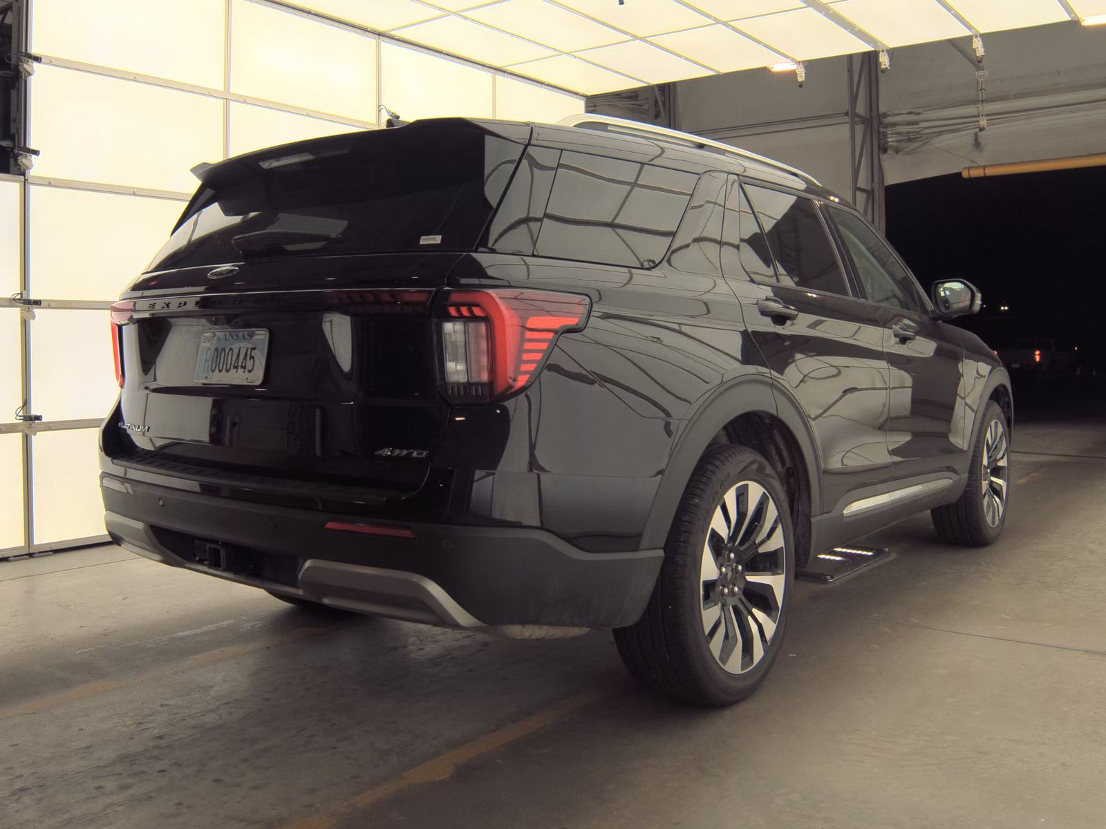 2025 Ford Explorer Platinum AWD