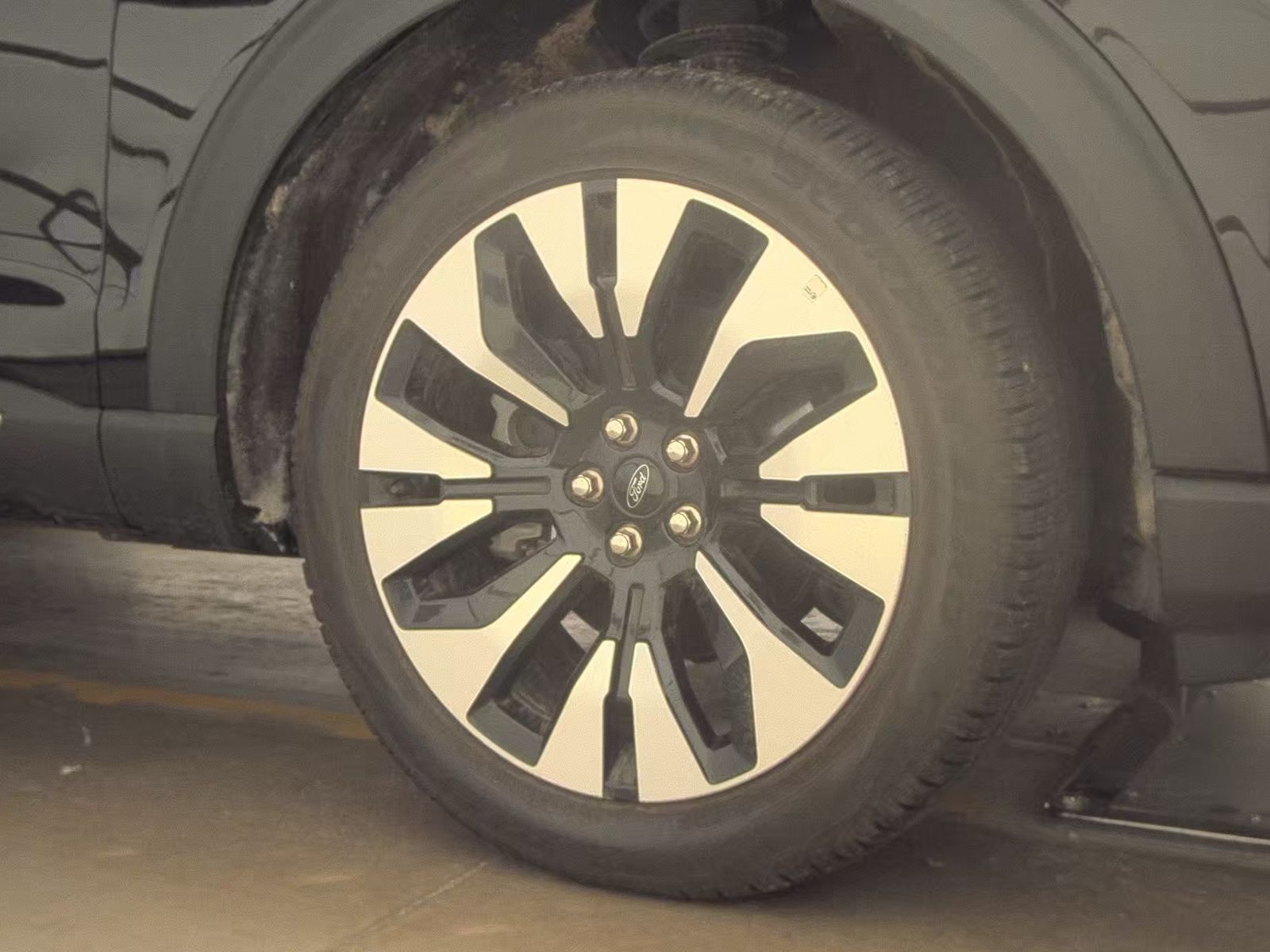 2025 Ford Explorer Platinum AWD