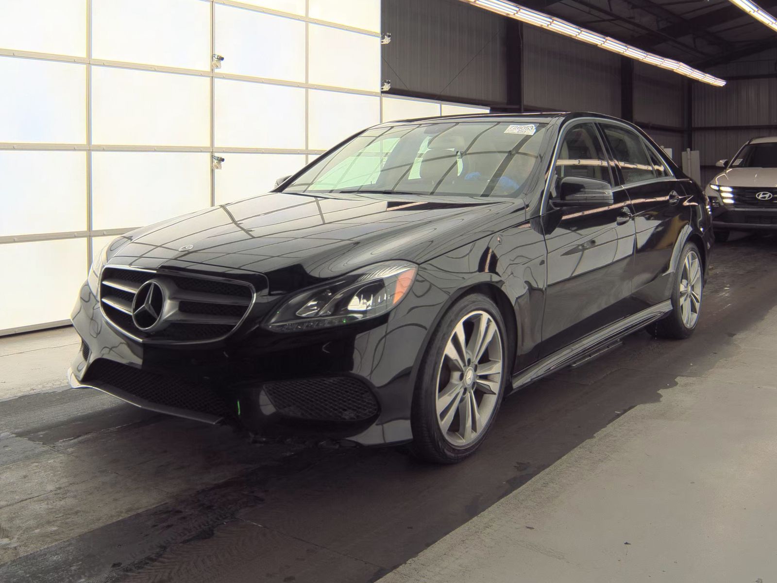 2015 Mercedes-Benz E 350 4MATIC Sedan