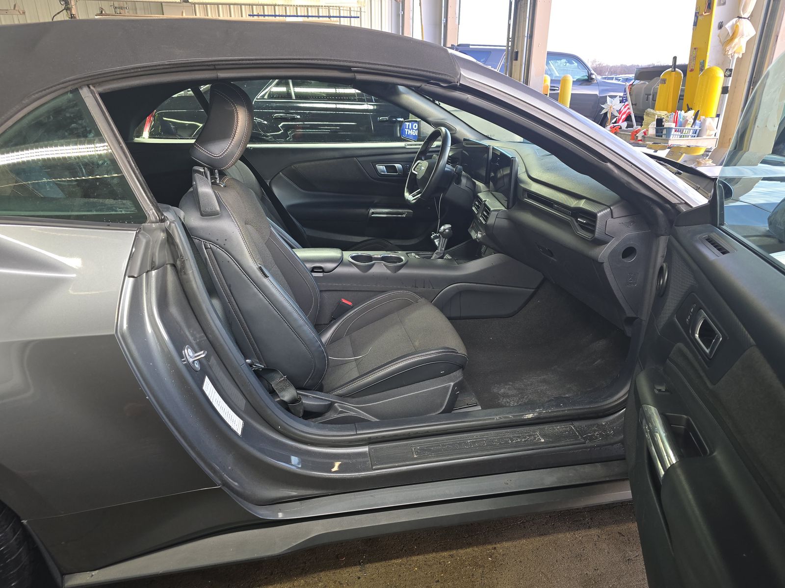 2024 Ford Mustang EcoBoost RWD